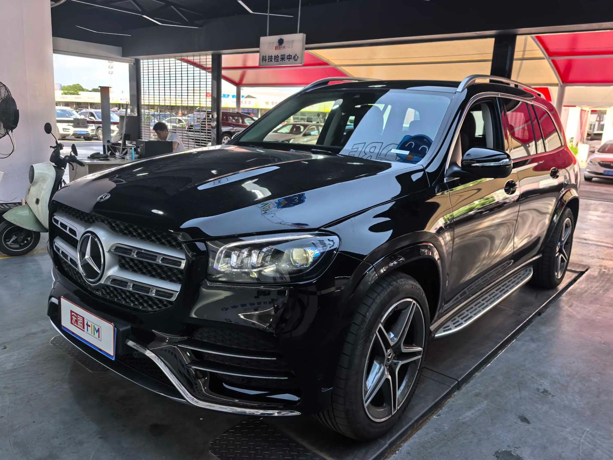 Mercedes-Benz Mercedes Benz GLS 2024 г. 16103 км.