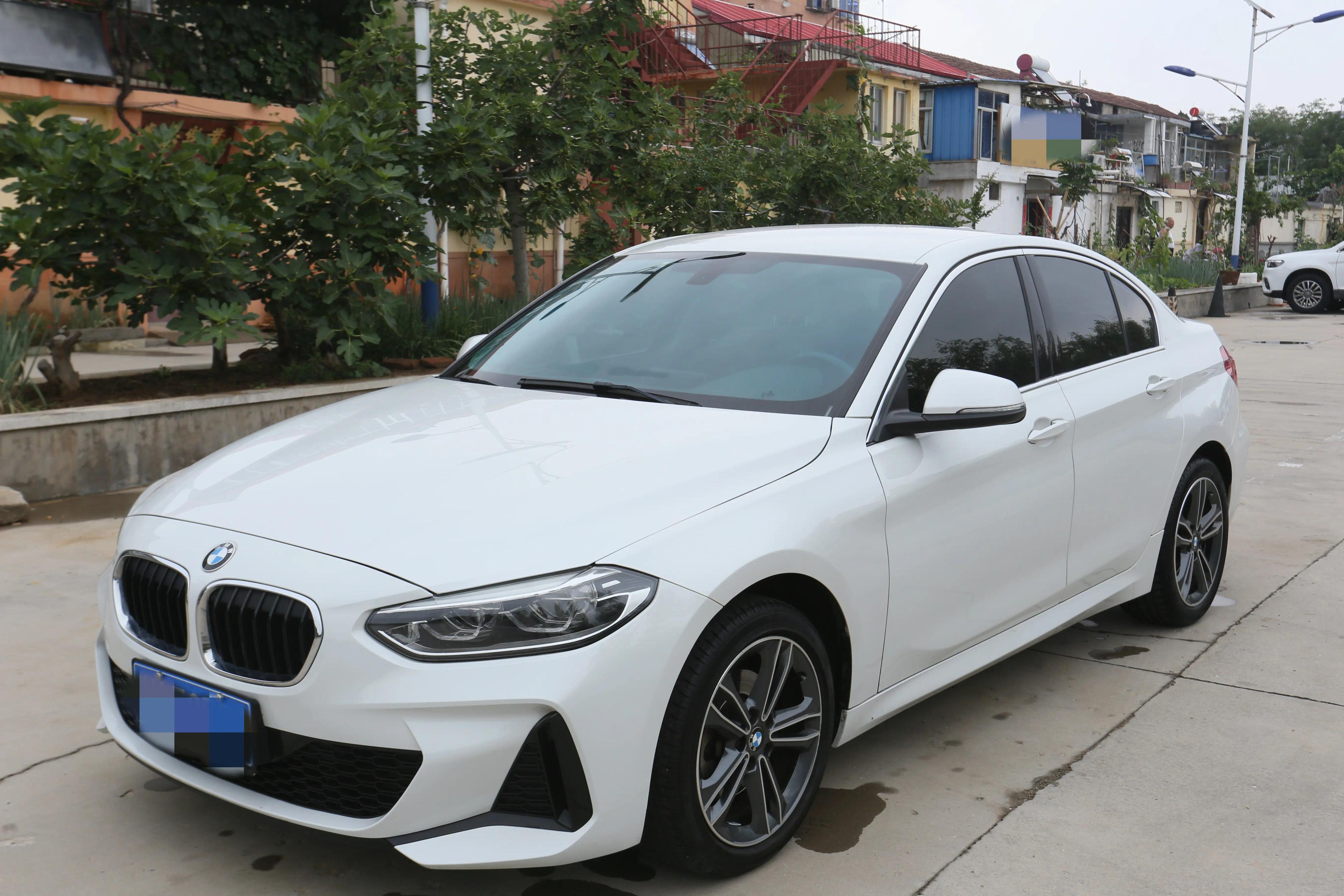 BMW 1 Series 2021 г. 80000 км.