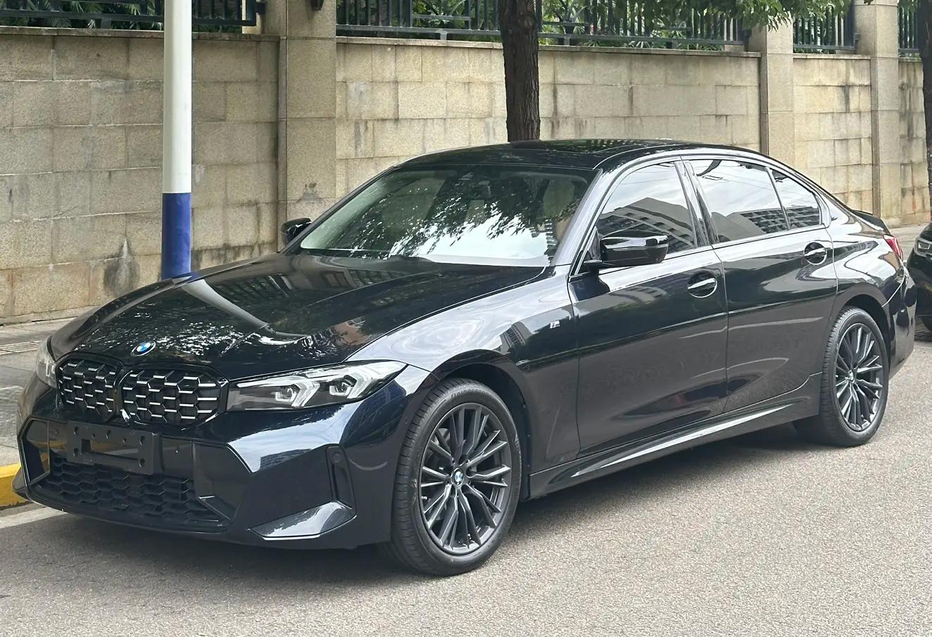 BMW 3 Series 2024 г. 24129 км.