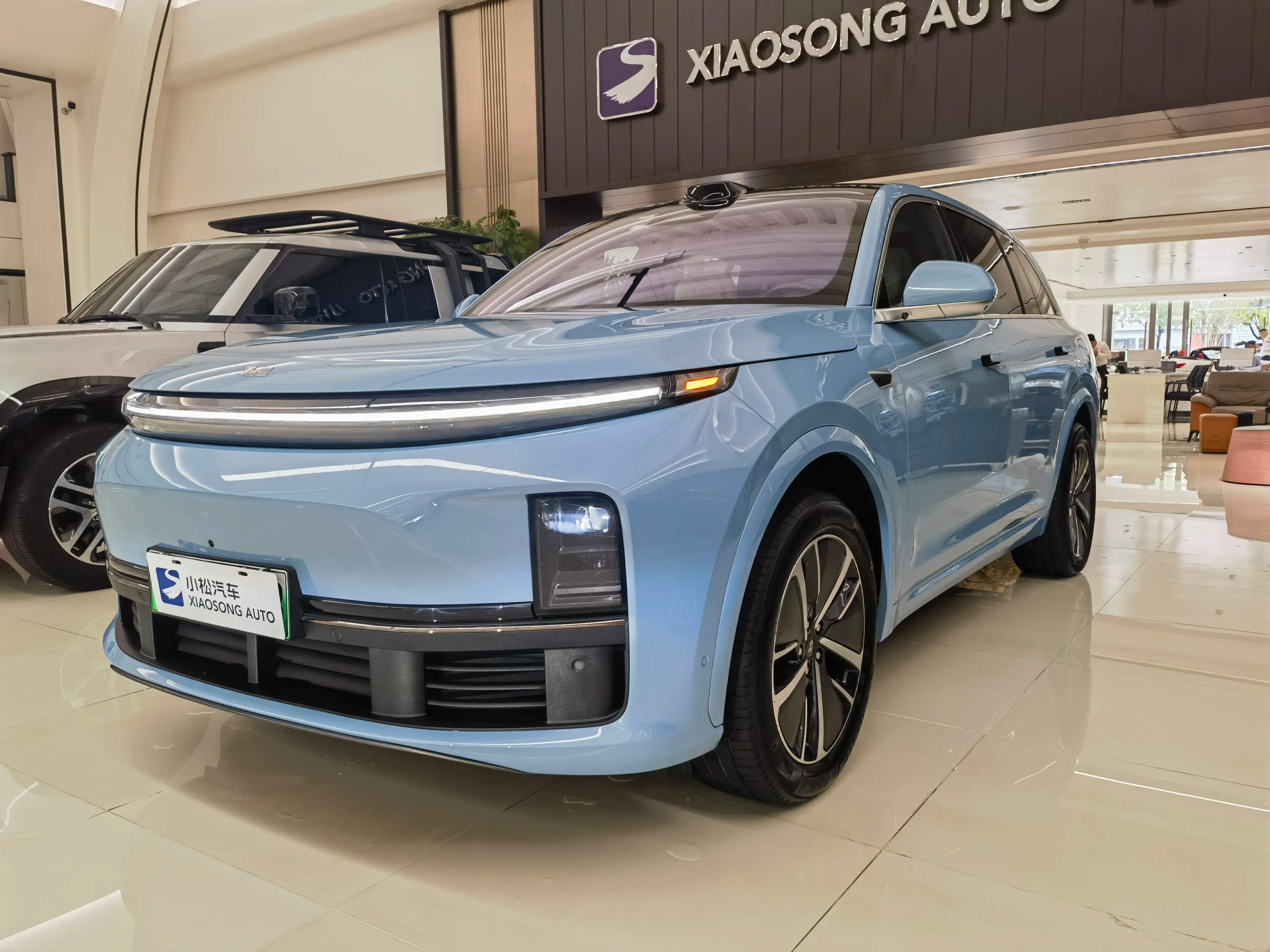 Lixiang L7 2024 г. 19222 км.