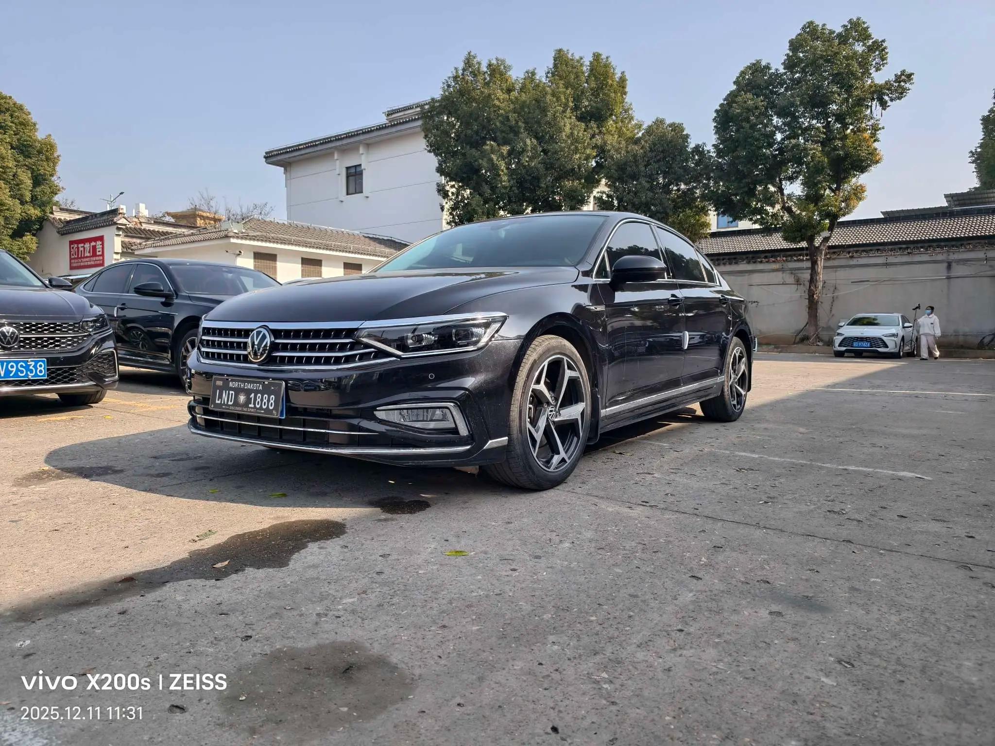 Volkswagen Magotan 2023 г. 32022 км.