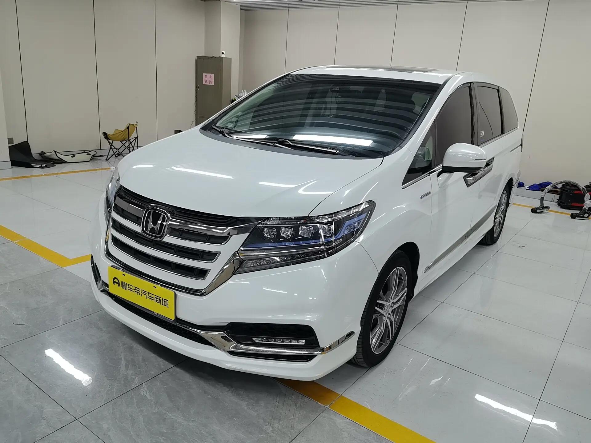 Honda Elysion 2021 г. 45259 км.