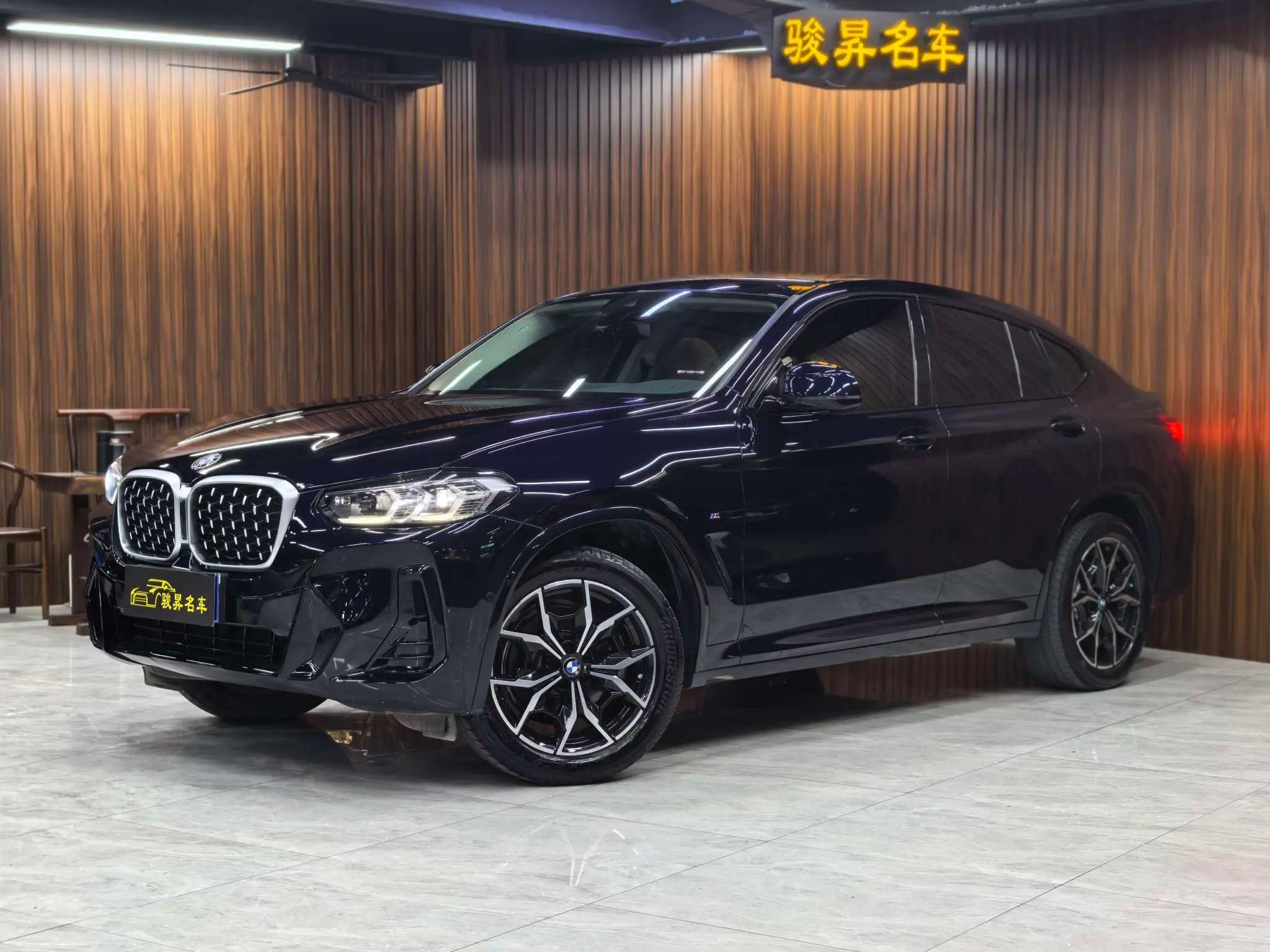 BMW X4 2022 г. 72785 км.