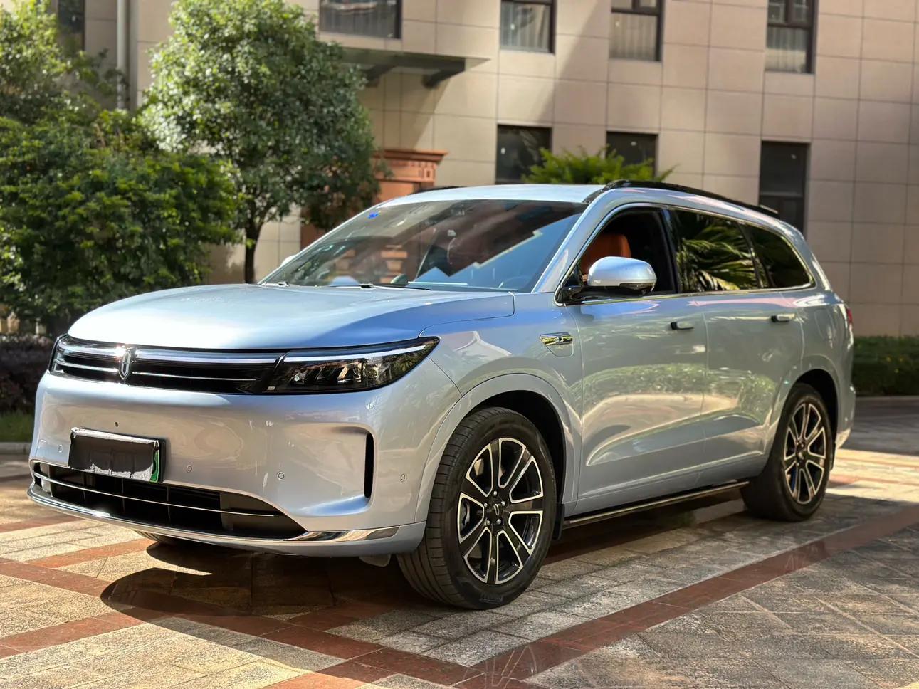 AITO M7 2024 г. 20085 км.