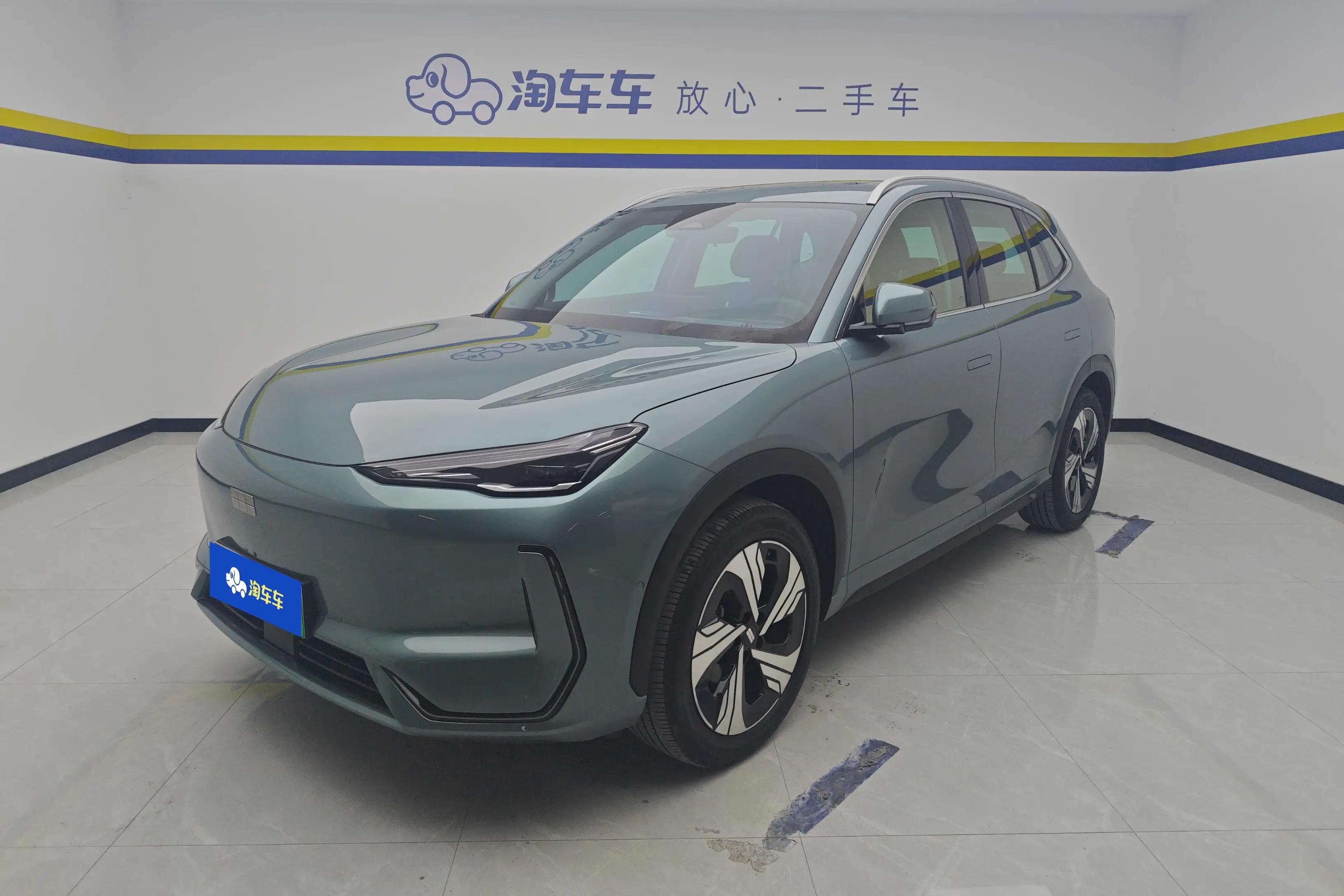 Geely Galaxy E5 2024 г. 15856 км.