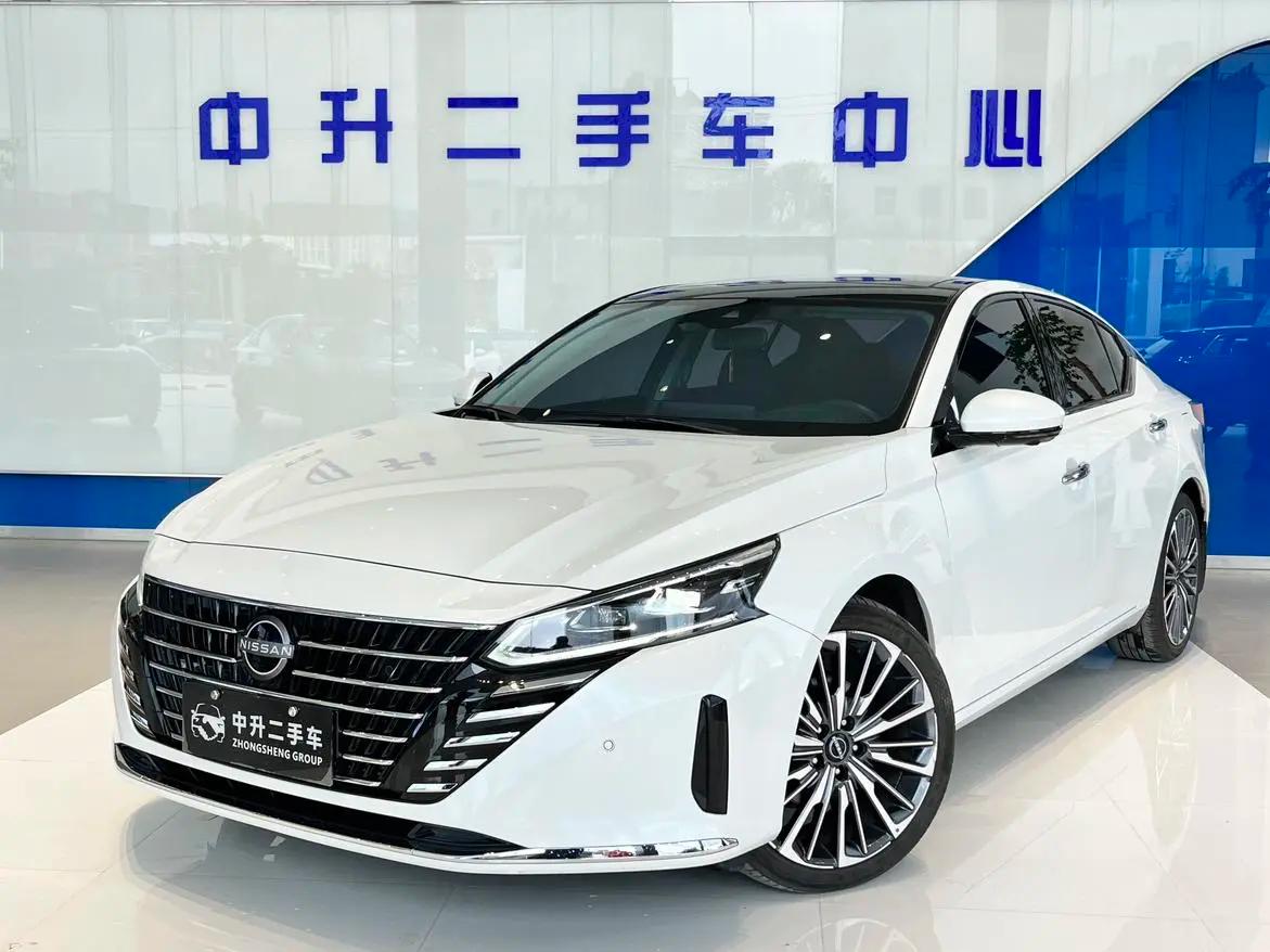 Nissan Altima 2022 г. 22617 км.