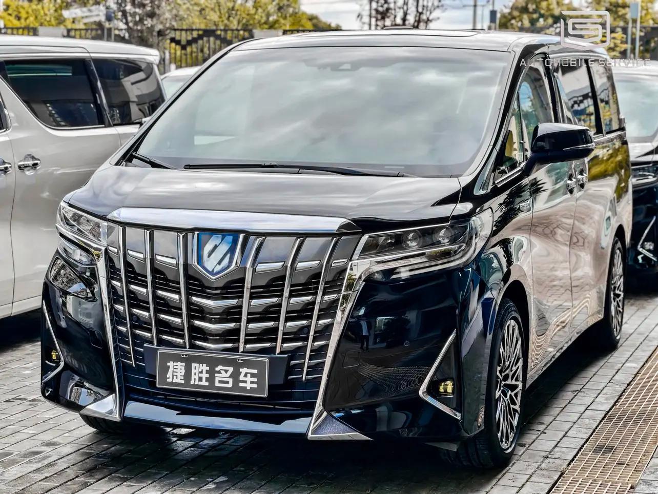 Toyota Alphard 2022 г. 99020 км.