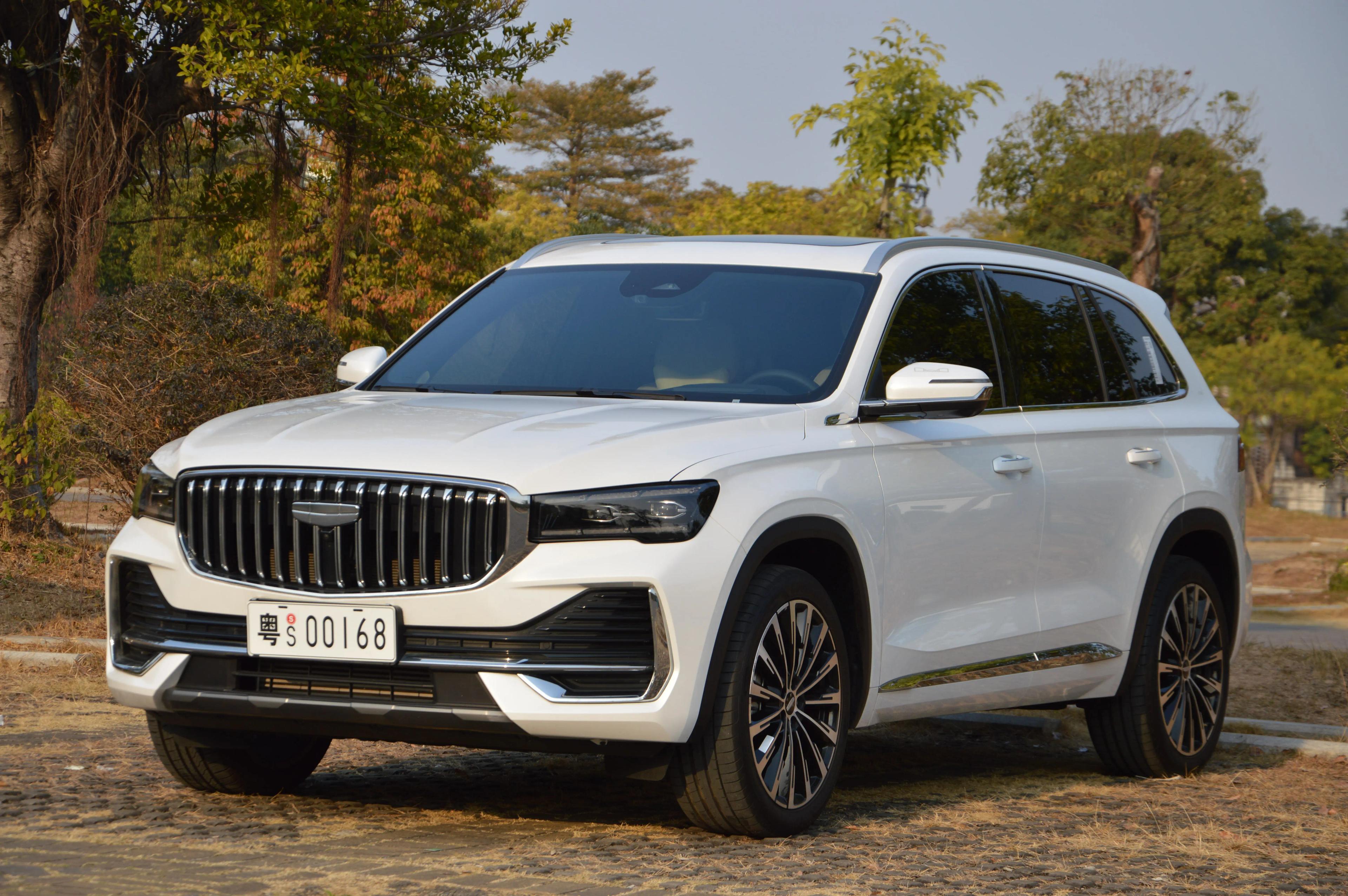 Geely Monjaro 2025 г. 10450 км.