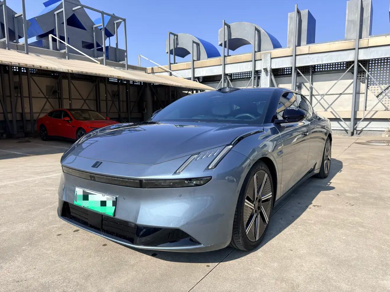 Lynk & Co Z10 2025 г. 14555 км.