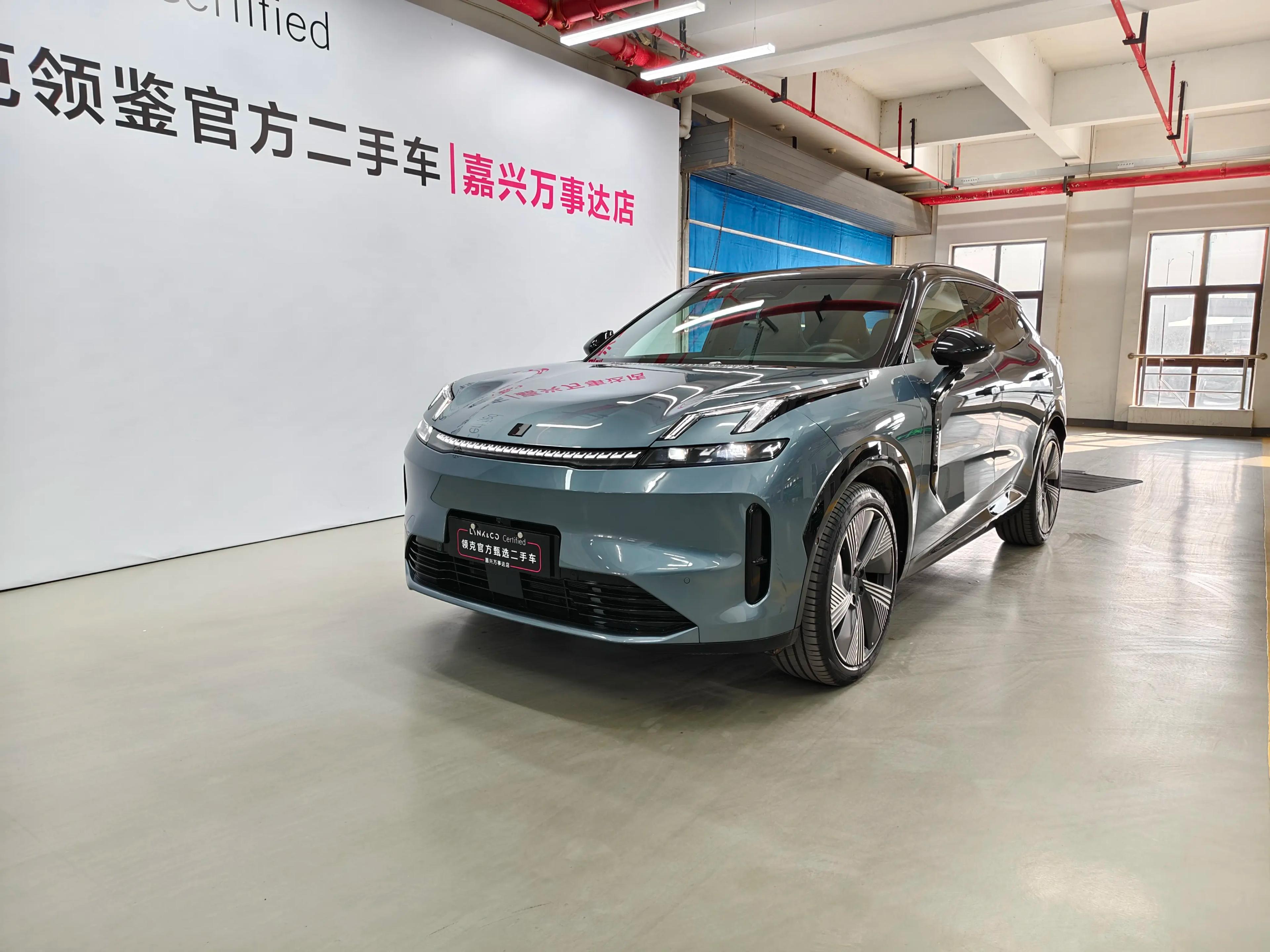 Lynk & Co 08 EM-P 2024 г. 5275 км.