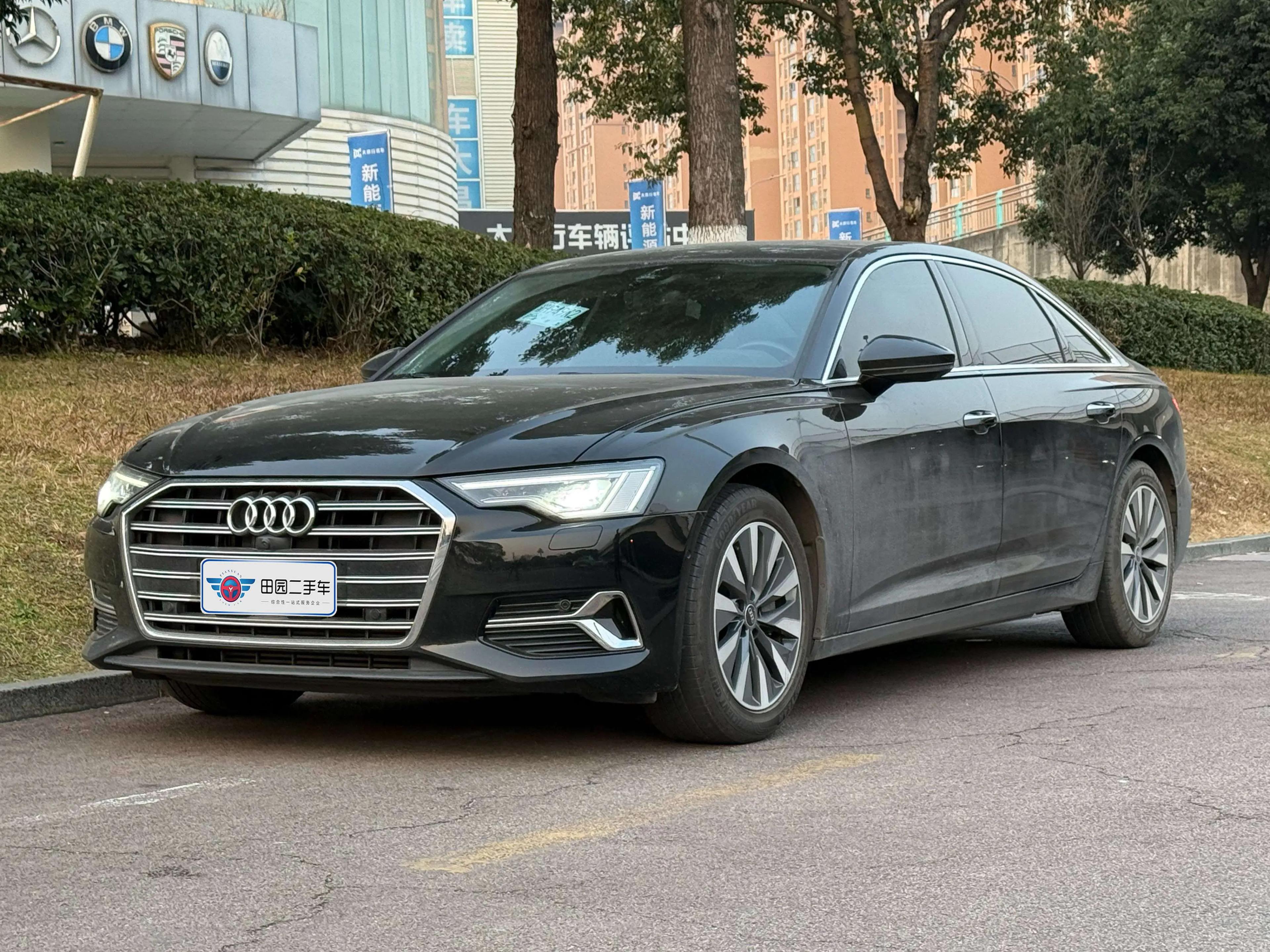 Audi A6L 2023 г. 40138 км.