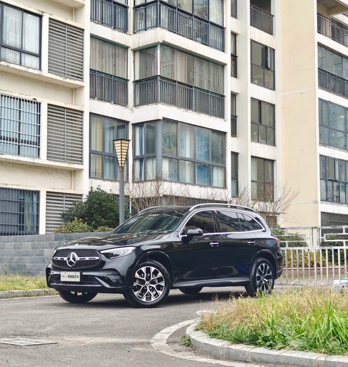 Mercedes-Benz GLC 2024 г. 9135 км.