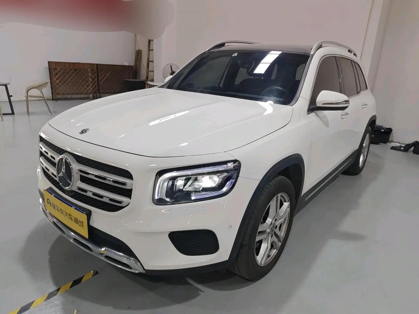 Mercedes-Benz GLB 2022 г. 49130 км.