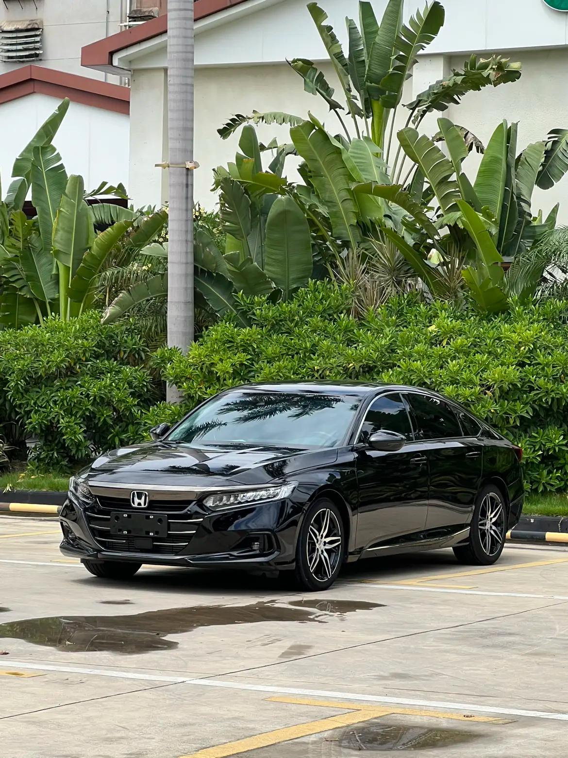 Honda Accord 2022 г. 36116 км.