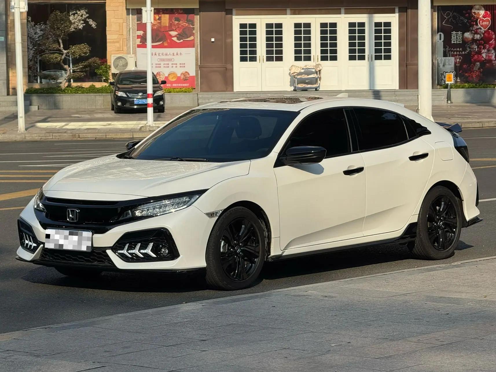 Honda Civic 2022 г. 16015 км.