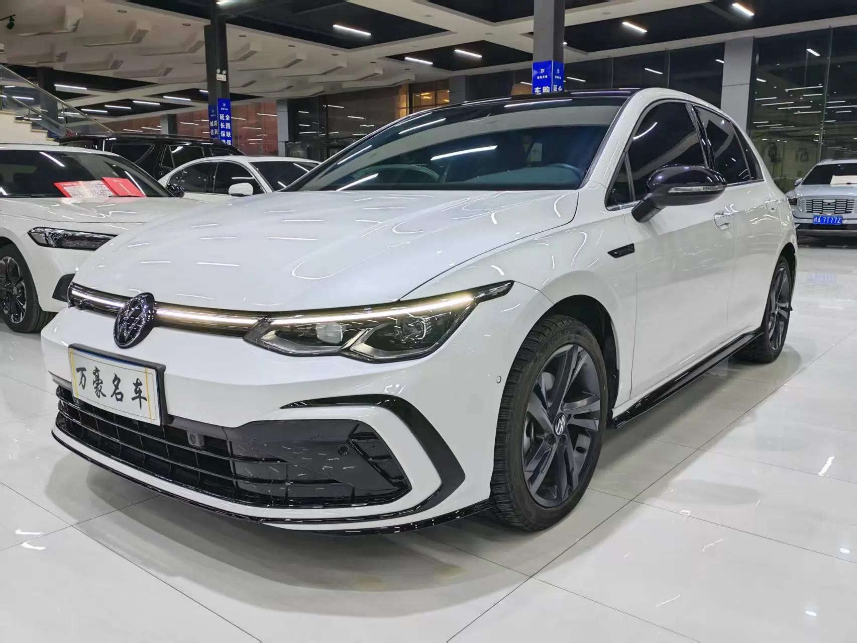 Volkswagen Golf 2023 г. 18000 км.