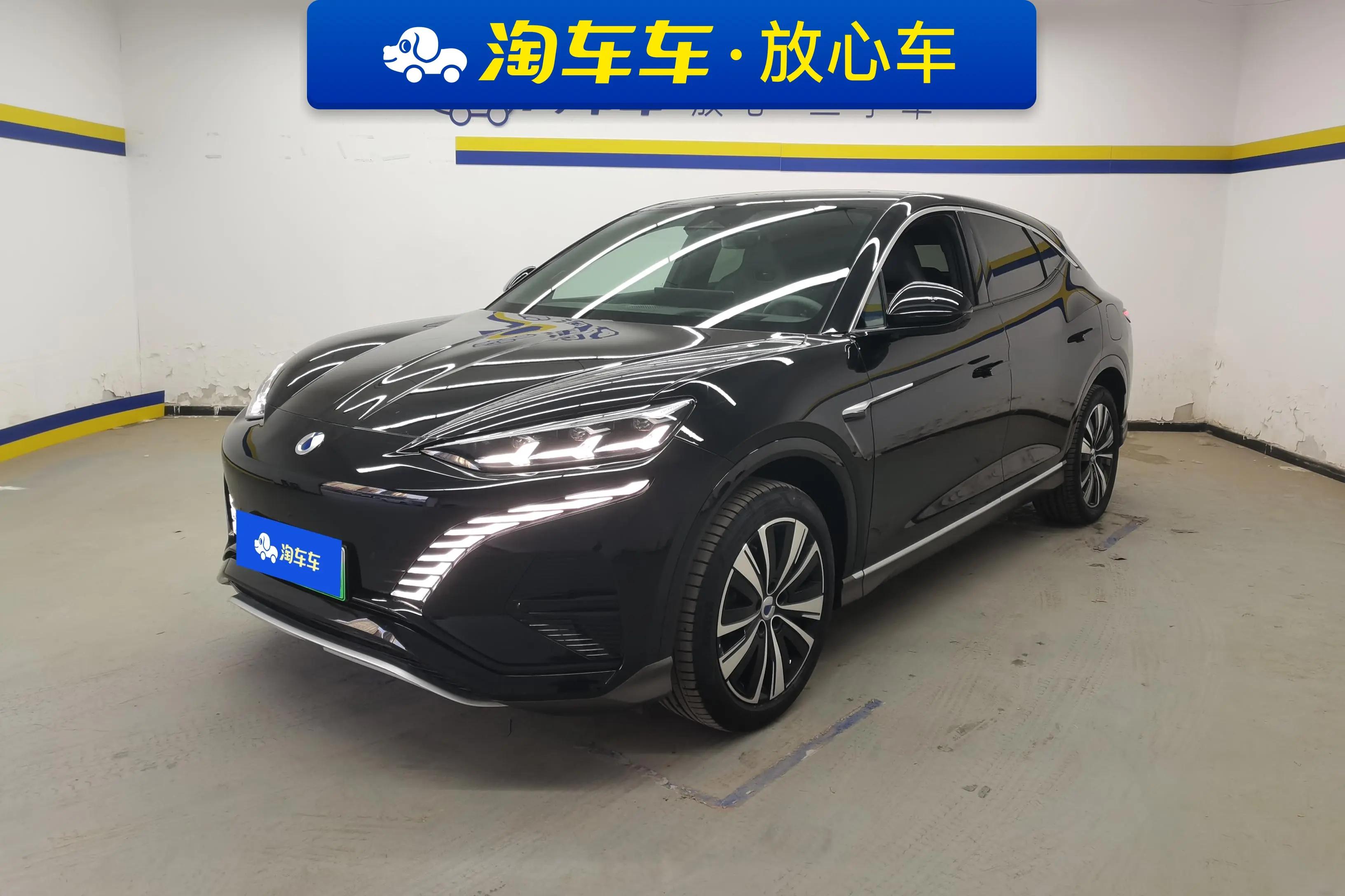 Denza N7 2023 г. 11771 км.