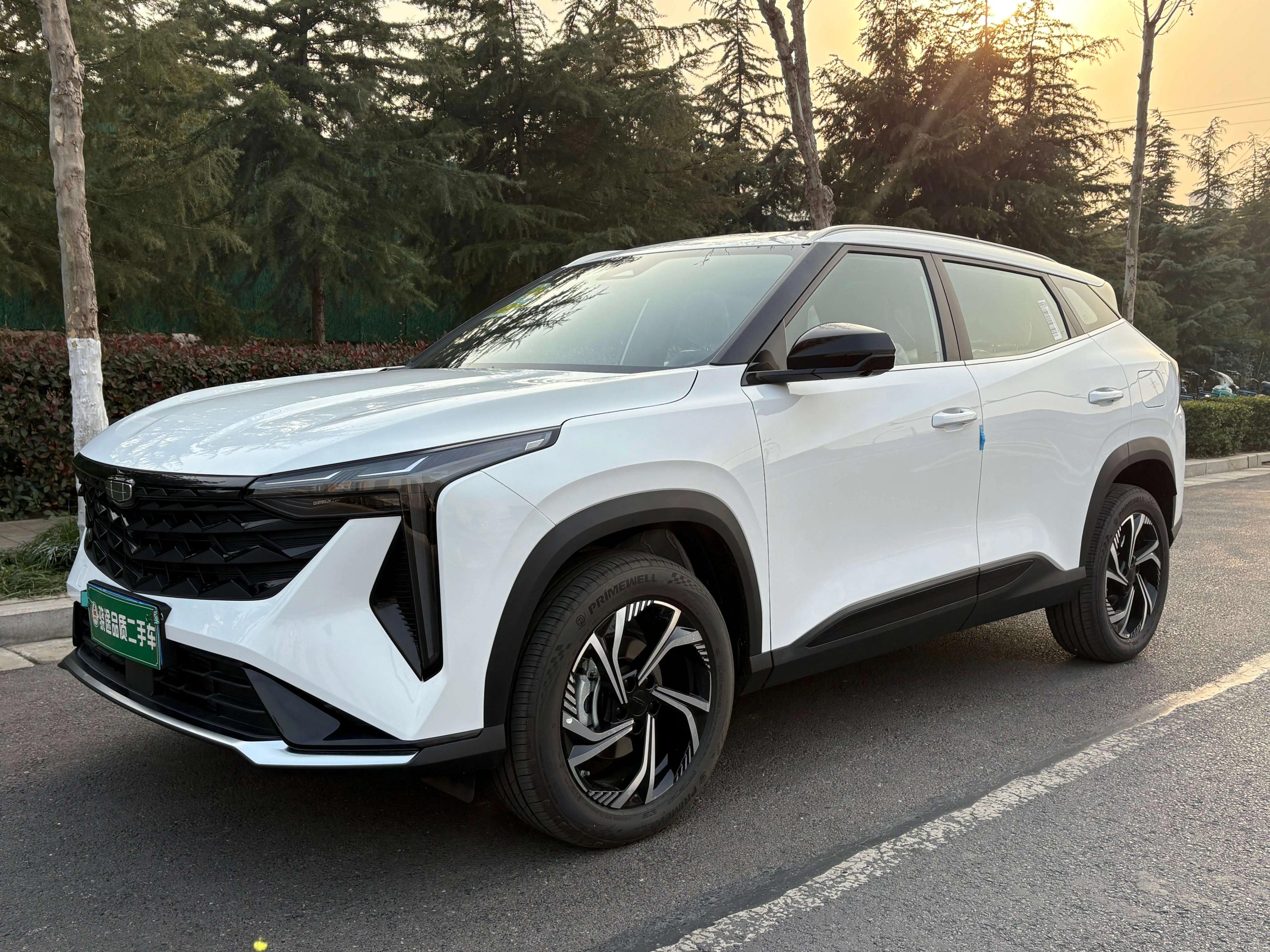 Geely Monjaro 2.0 AT (272 л.с.) 2026 г. 101 км