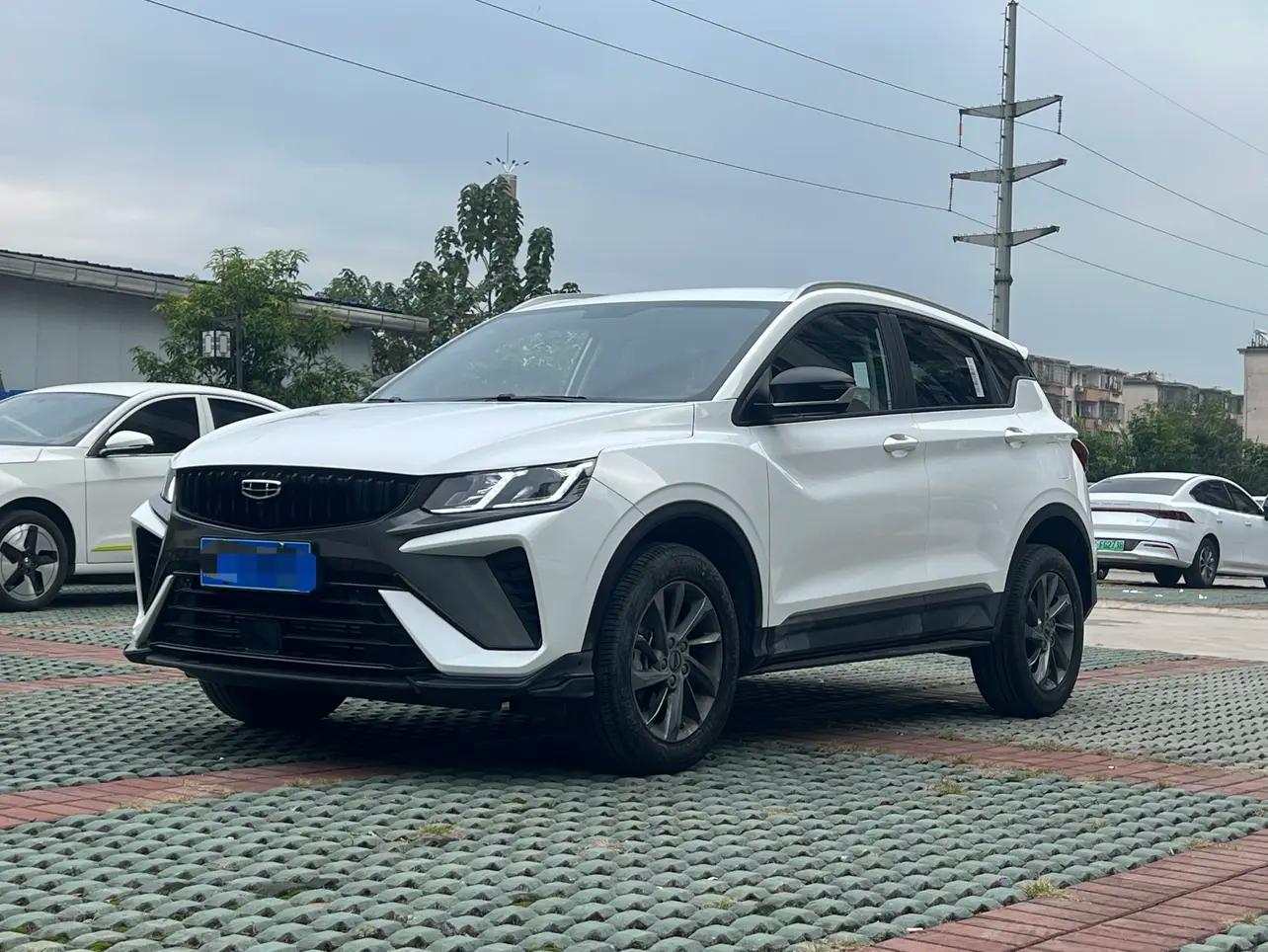 Geely Coolray SX11 2024 г. 7000 км.