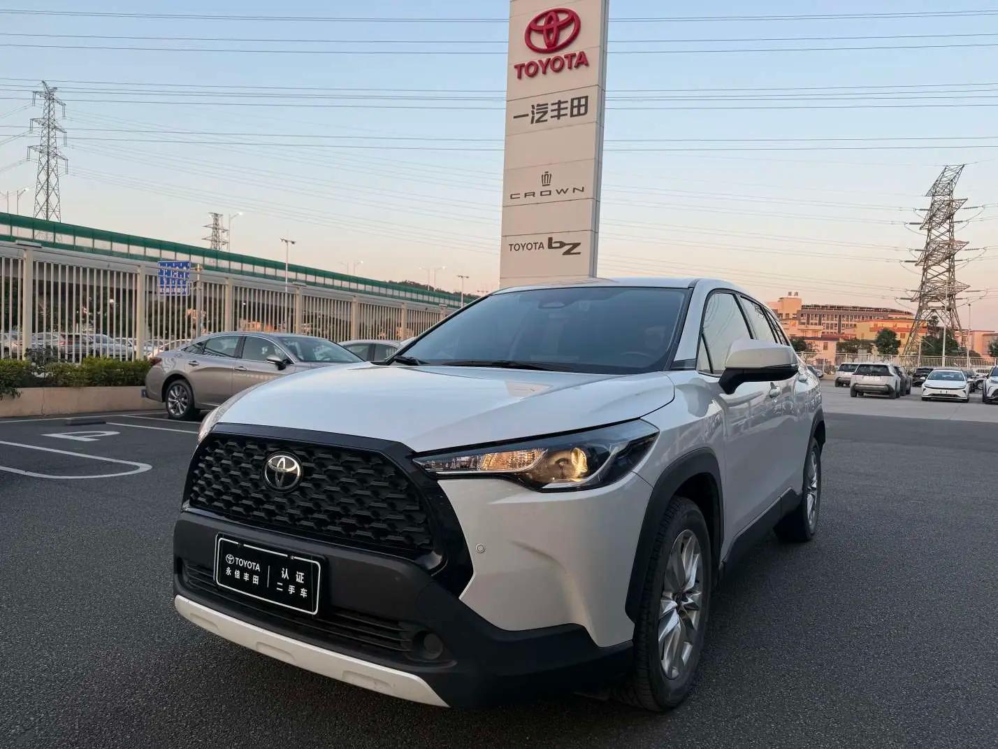 Toyota Corolla Cross 2024 г. 44122 км.