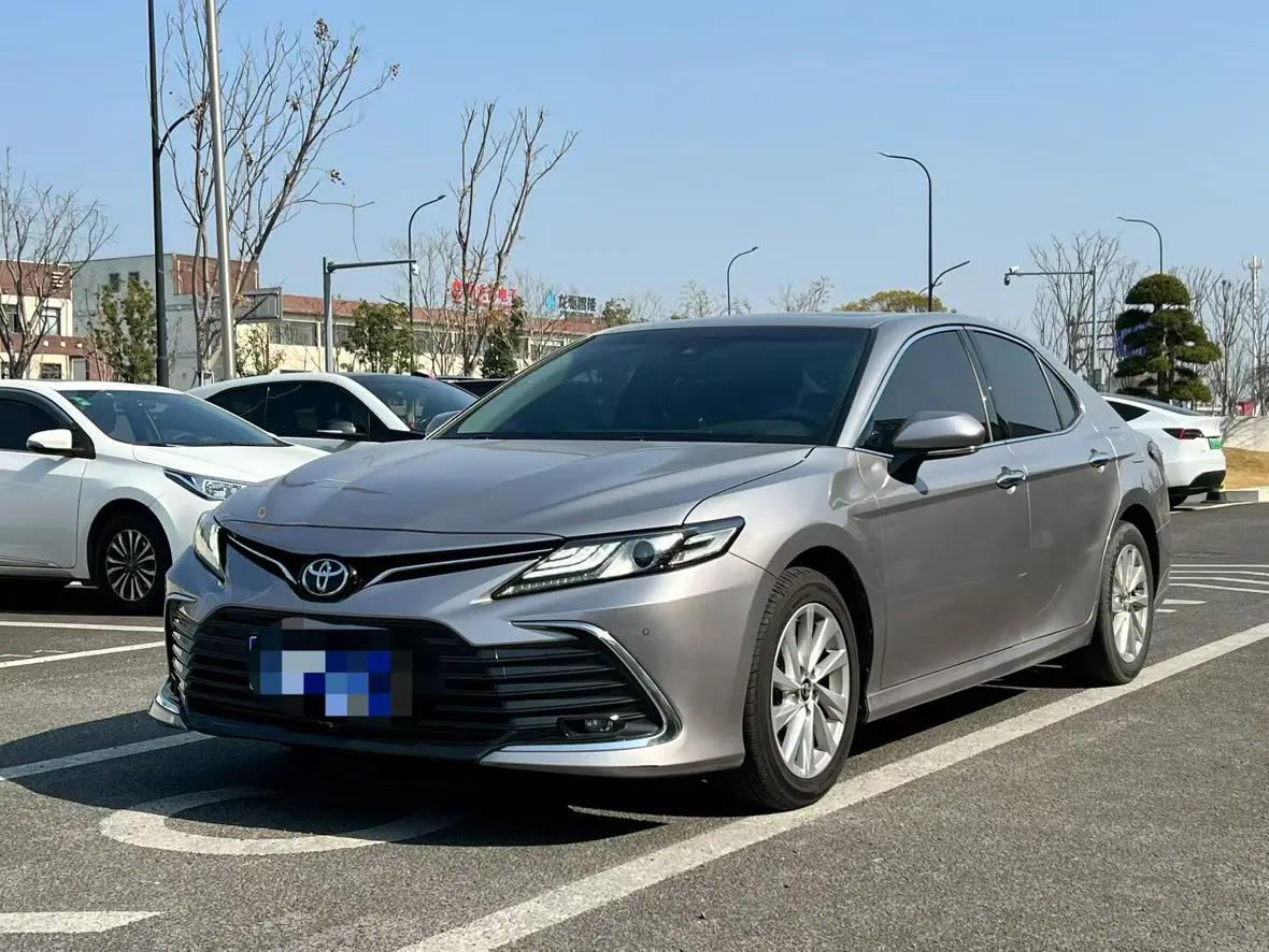 Toyota Camry 2021 г. 62022 км.