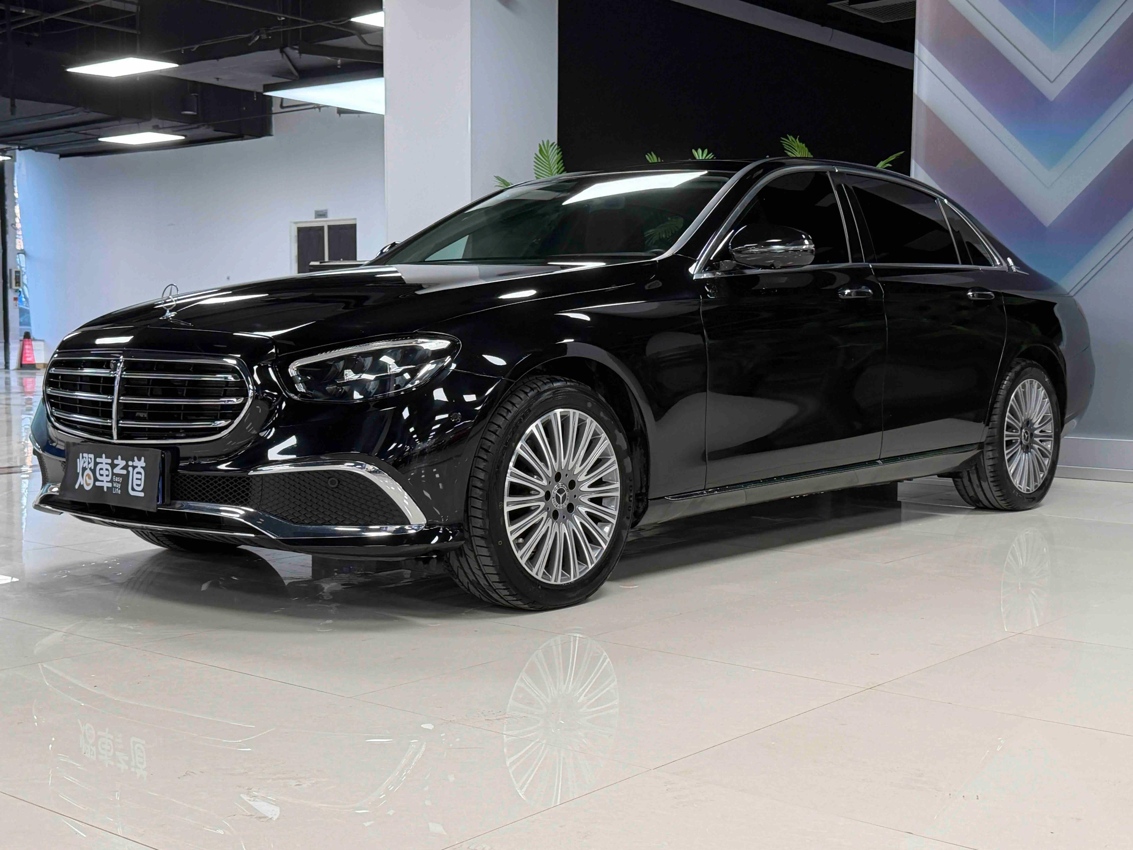 Mercedes-Benz E-Class 2021 г. 68100 км.