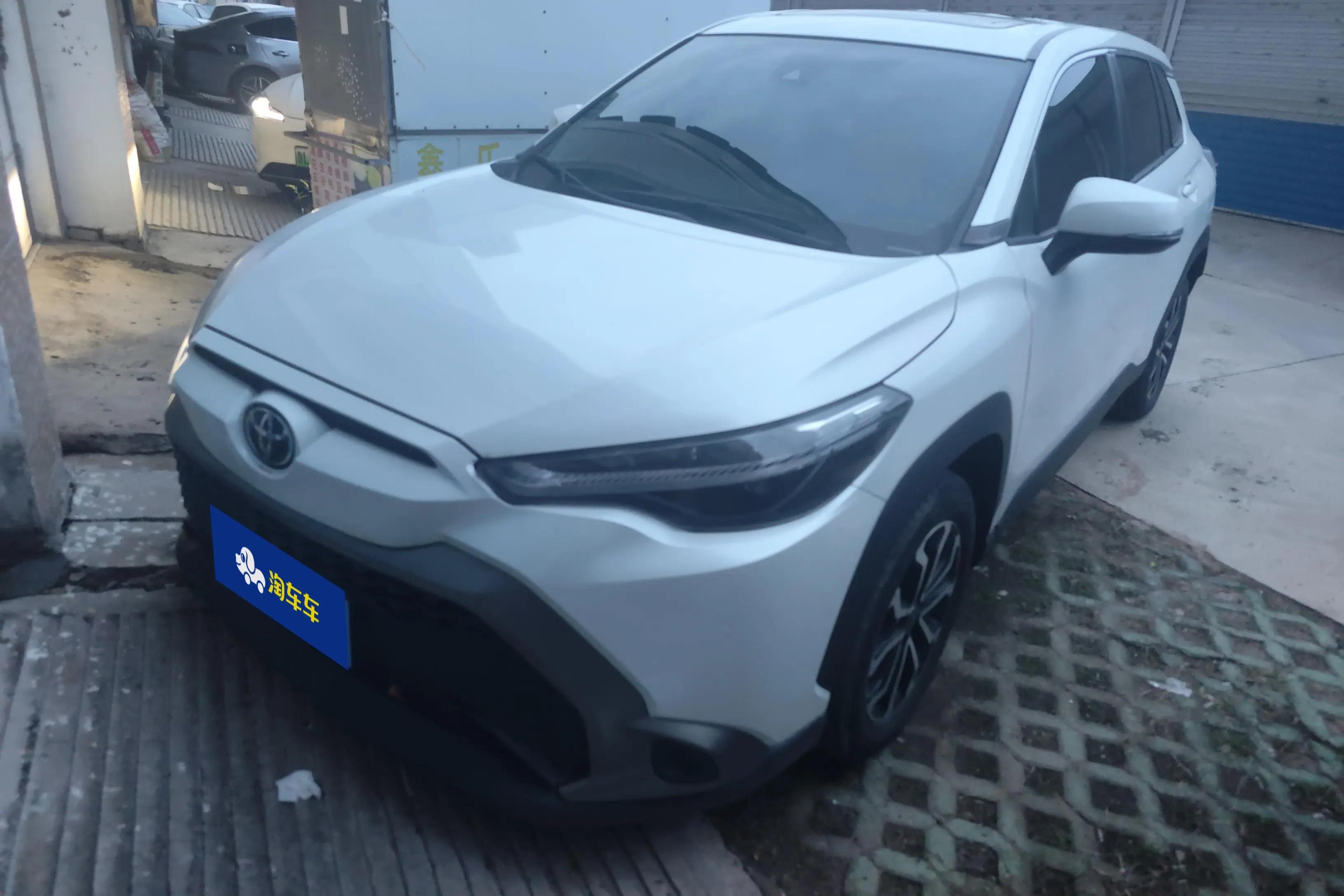 Toyota Frontlander 2023 г. 12900 км.