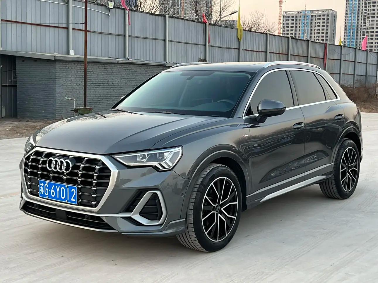 Audi Q3 2022 г. 20079 км.