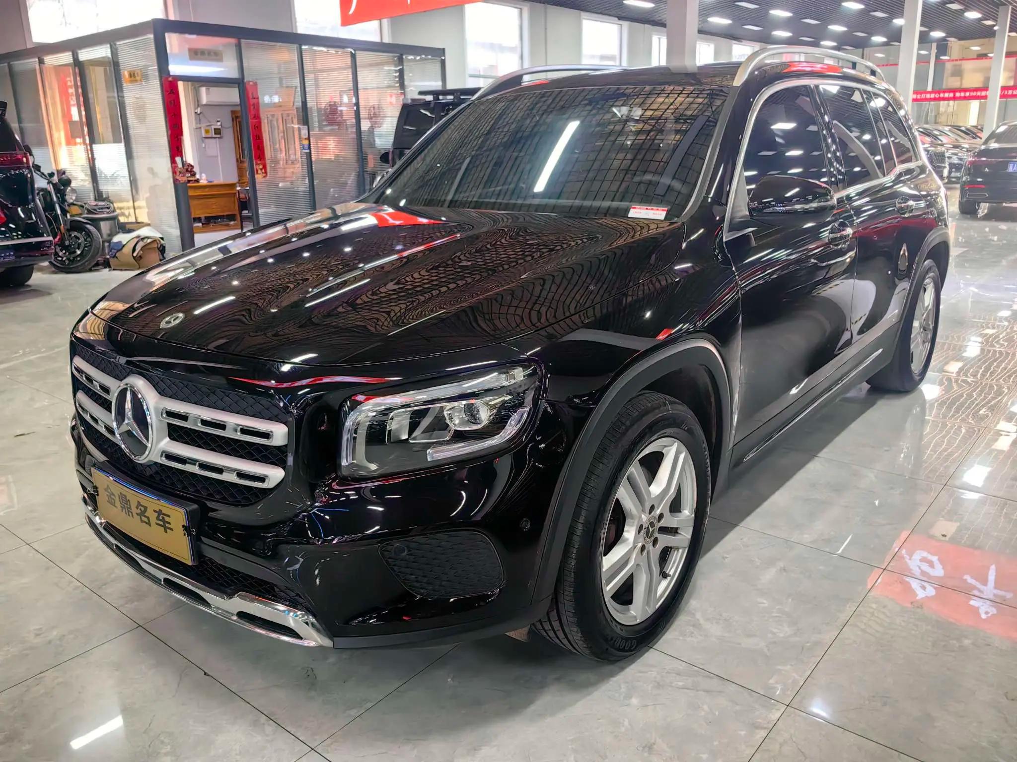 Mercedes-Benz GLB 2022 г. 53101 км.