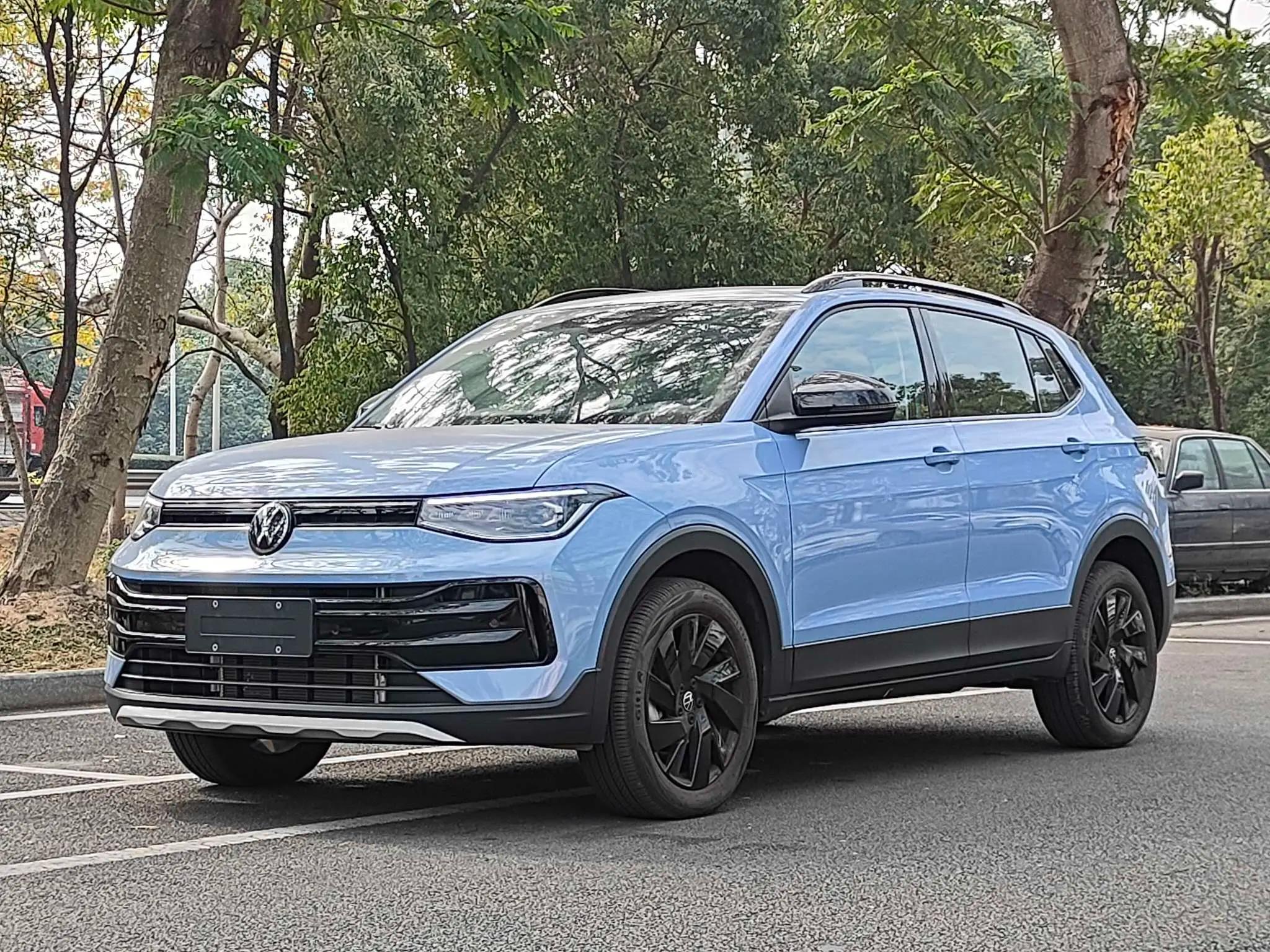Volkswagen Tharu 2024 г. 2109 км.