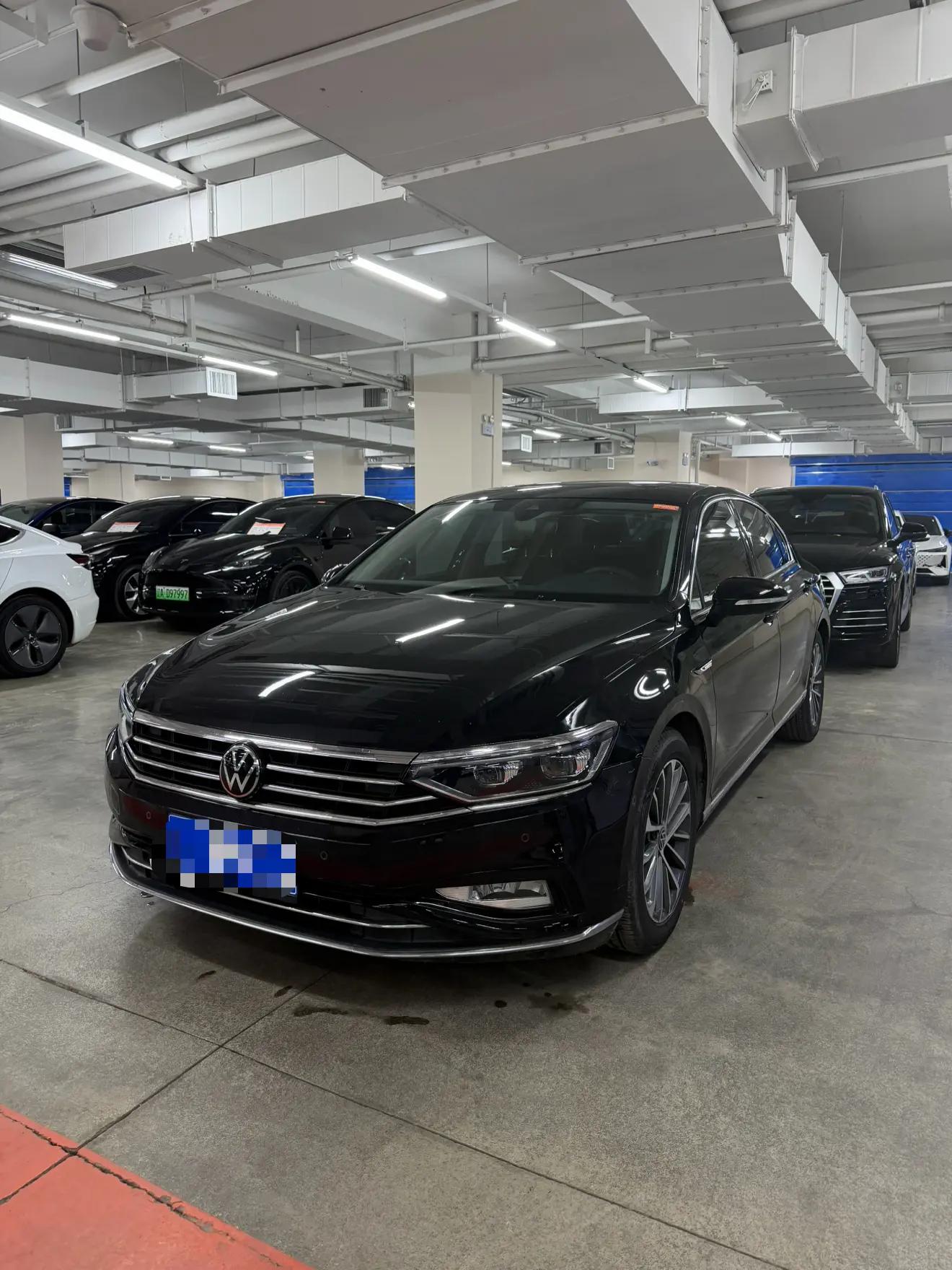 Volkswagen Magotan 2022 г. 20066 км.