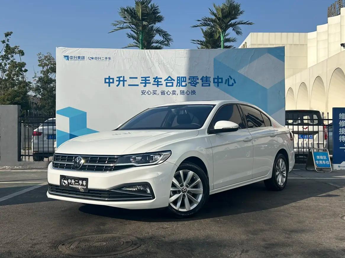 Volkswagen Bora 2021 г. 55034 км.