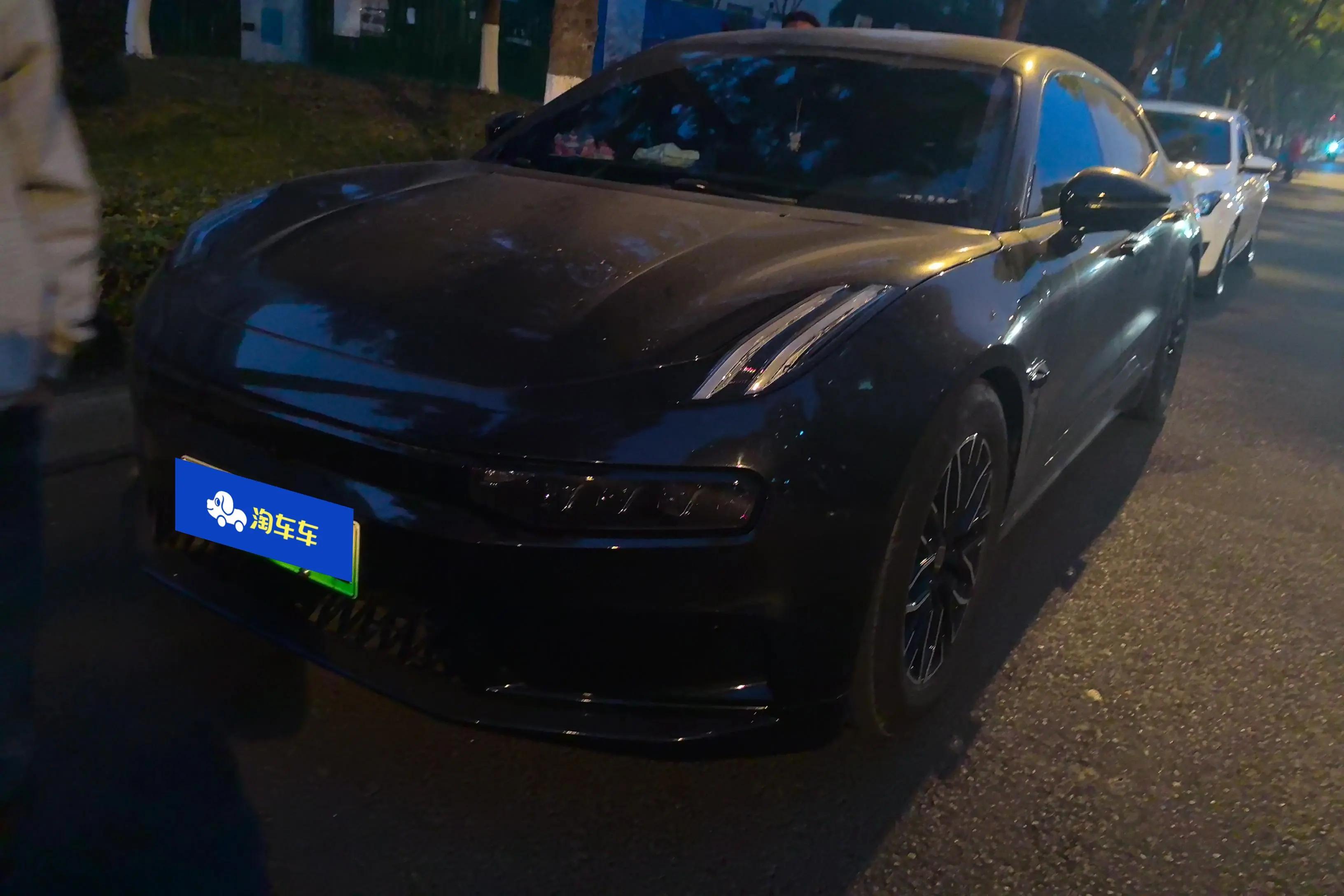 ZEEKR 001 2024 г. 43126 км.