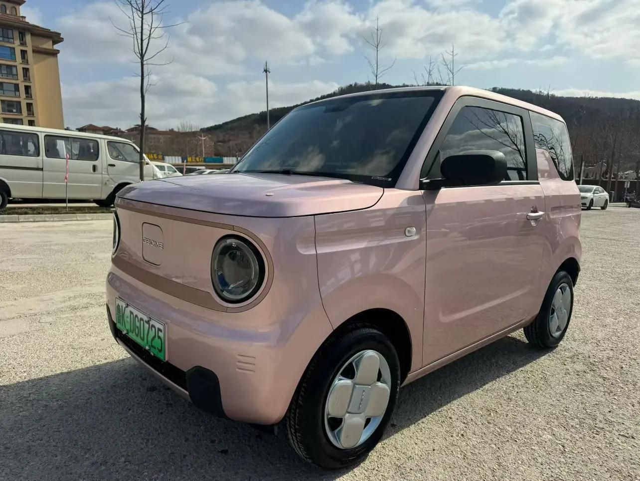 Geely Panda 2025 г. 6133 км.
