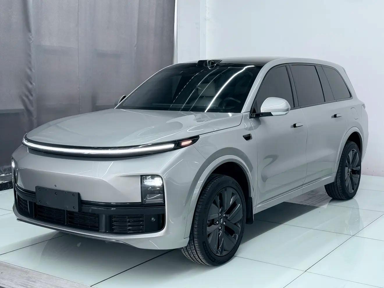 Lixiang L9 2023 г. 95011 км.