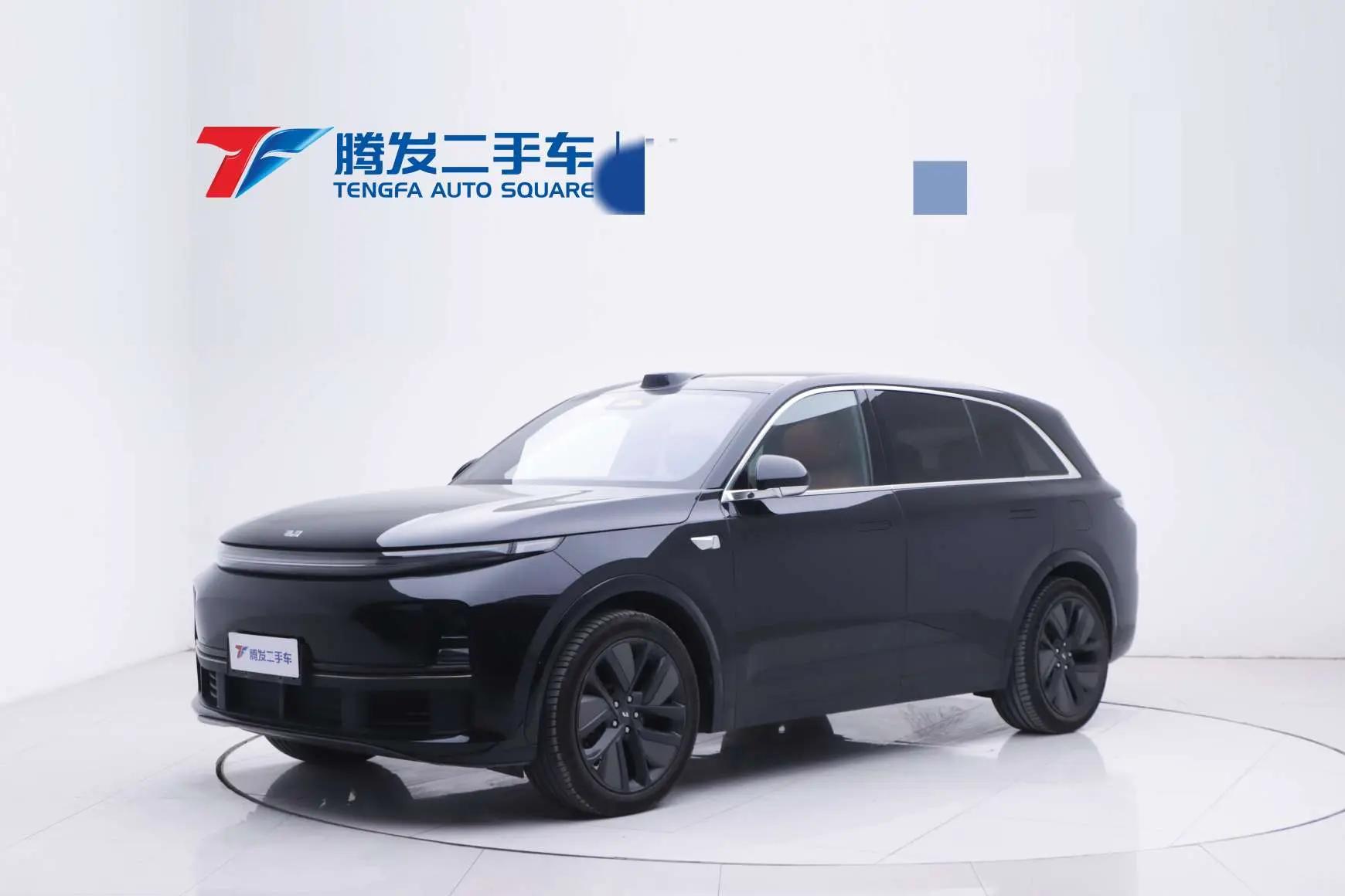 Lixiang L7 2025 г. 28115 км.