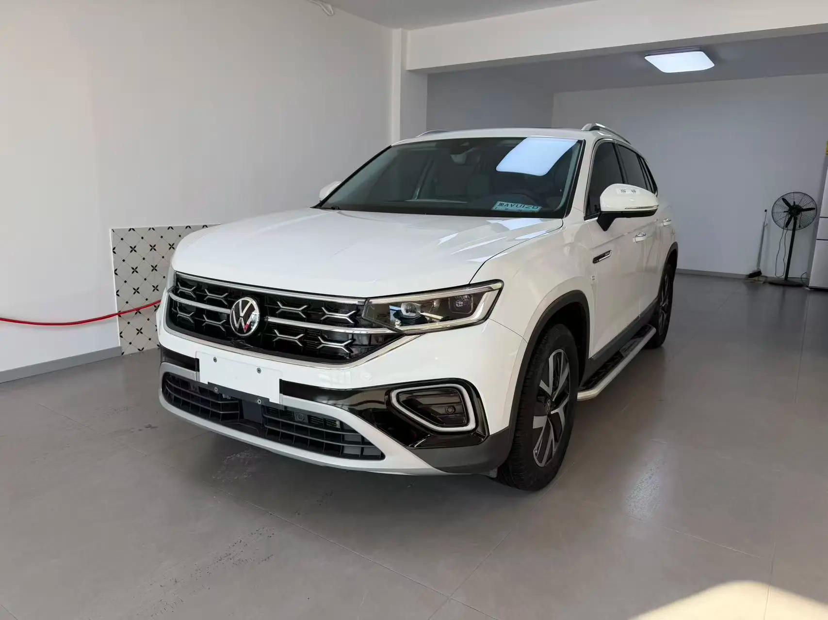 Volkswagen Tayron 2023 г. 34039 км.