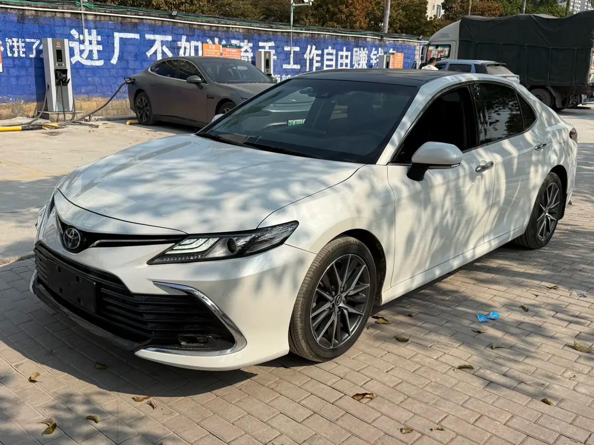 Toyota Camry 2022 г. 74000 км.