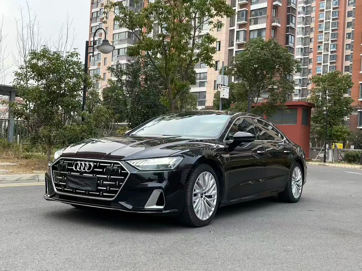 Audi A7L 2023 г. 55089 км.