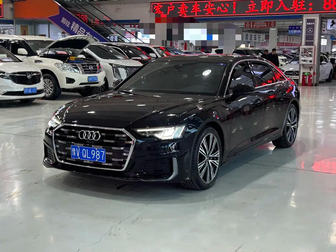 Audi A6L 2022 г. 75025 км.