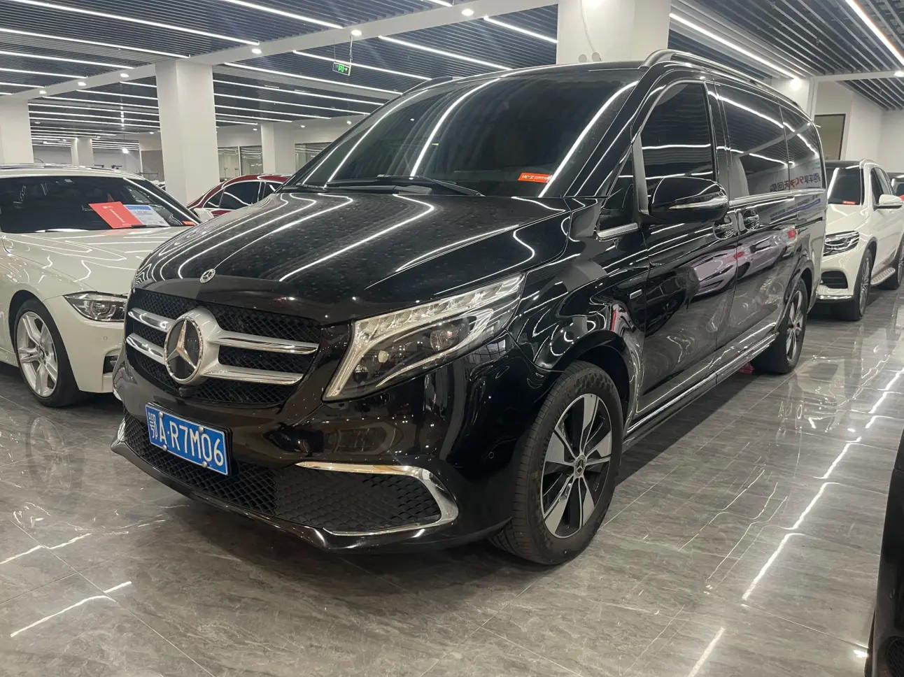 Mercedes-Benz Mercedes Benz V Class 2022 г. 60054 км.