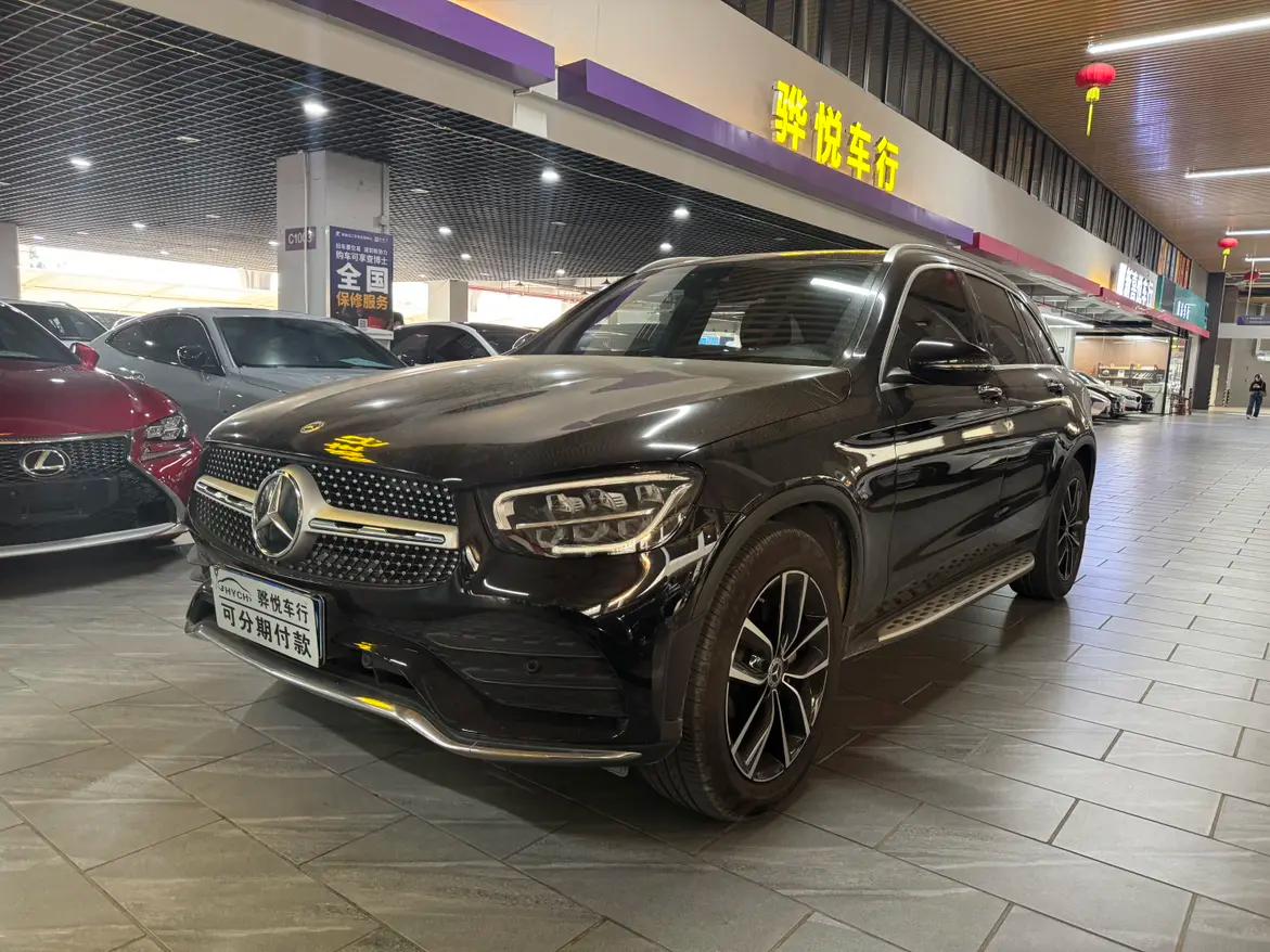 Mercedes-Benz GLC 2022 г. 65040 км.
