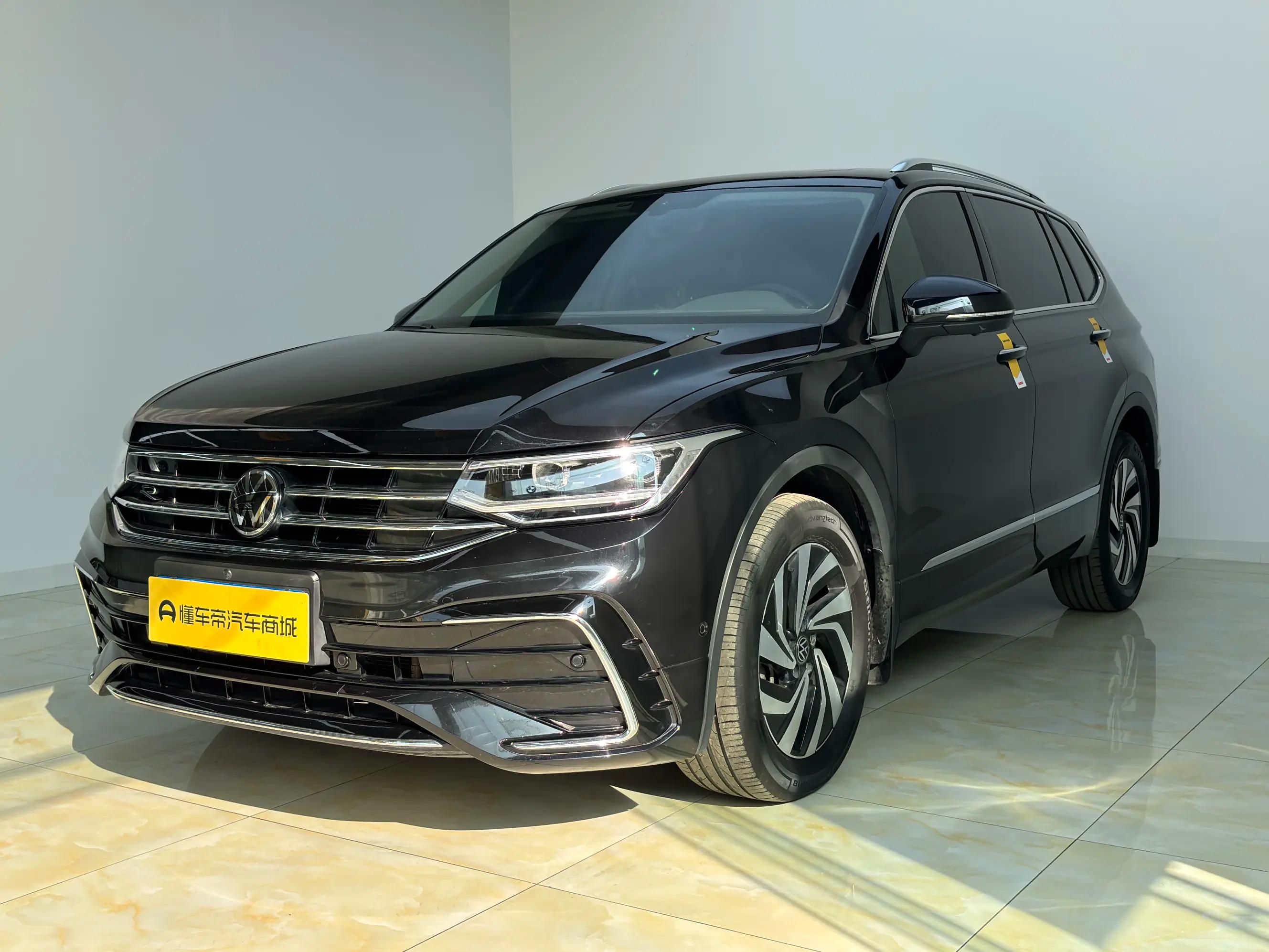 Volkswagen Tiguan L 2024 г. 65700 км.