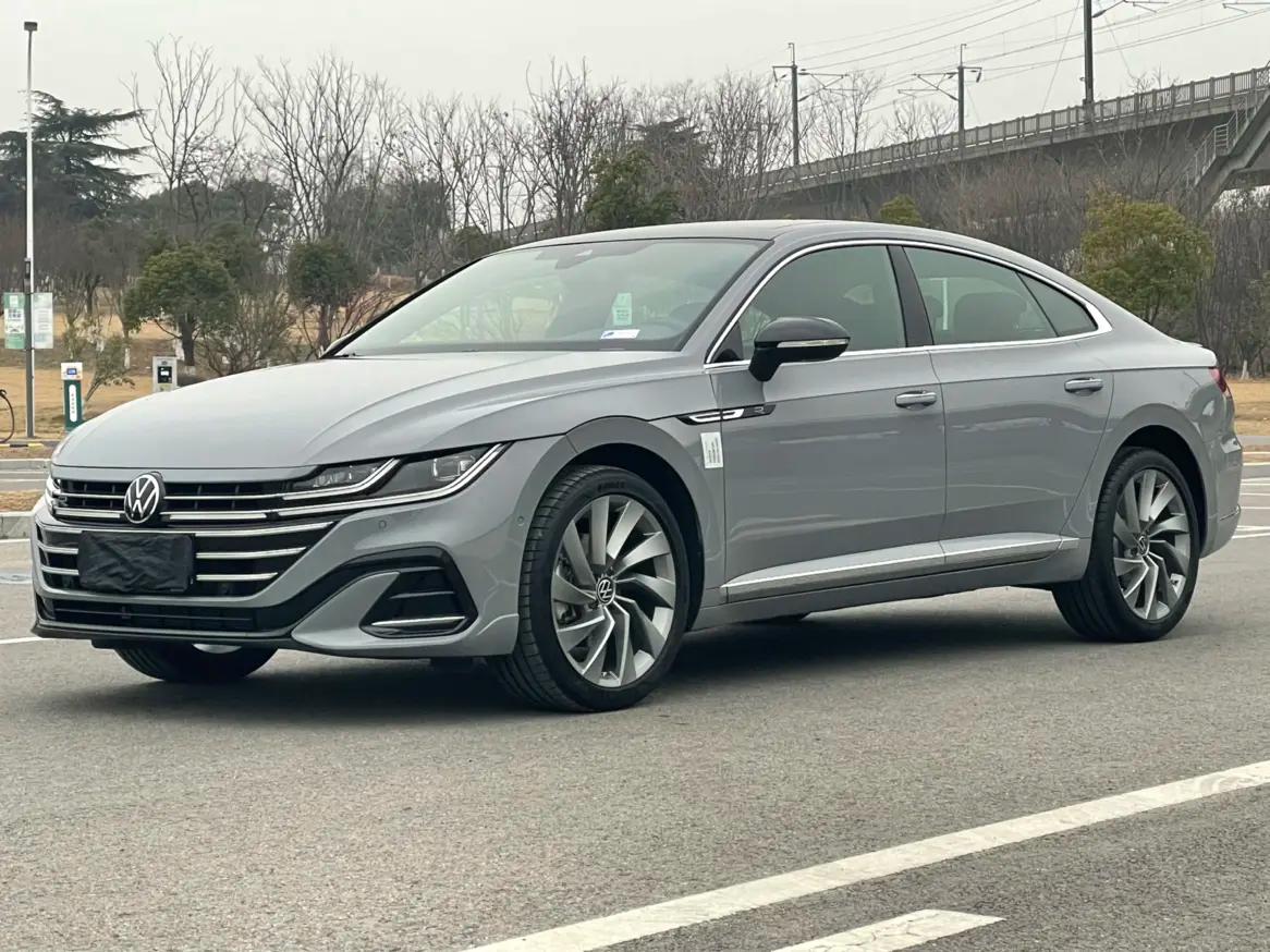 Volkswagen Arteon 2024 г. 6047 км.