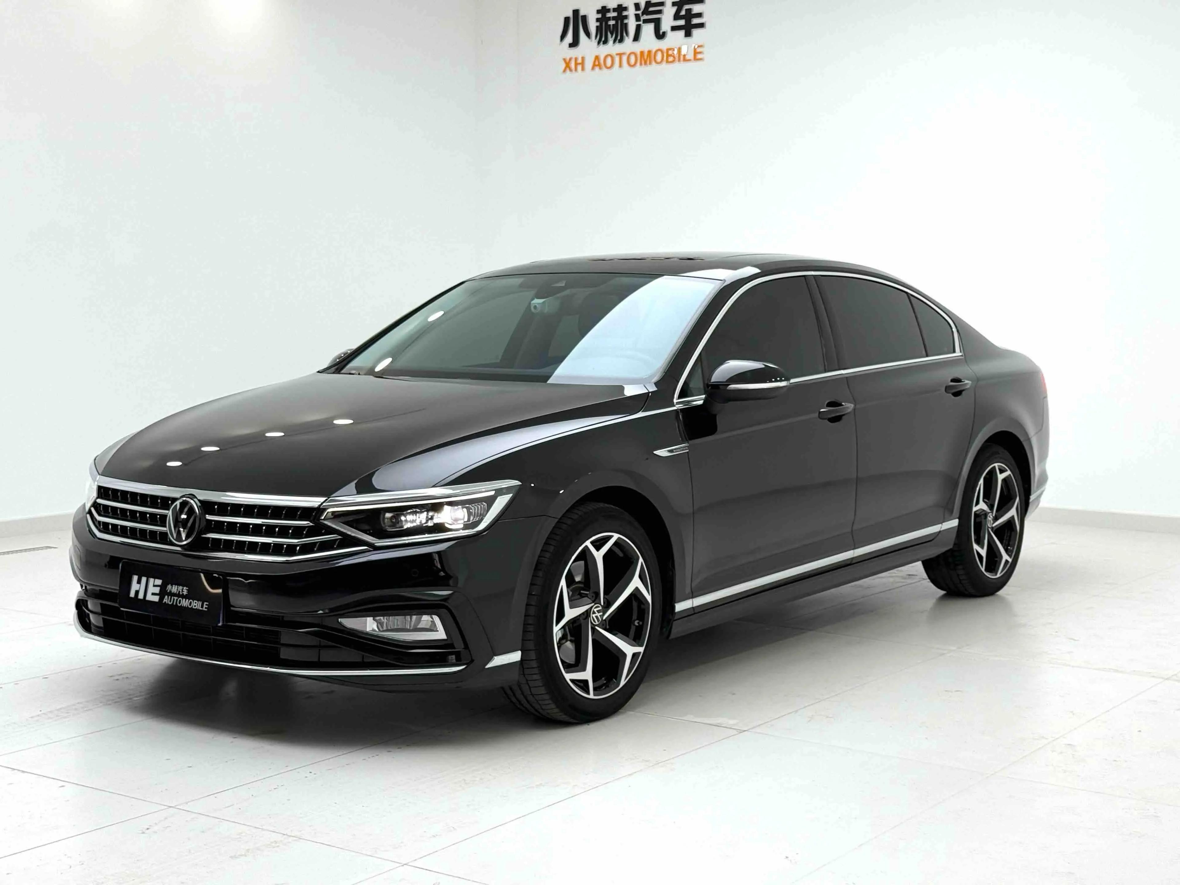 Volkswagen Magotan 2023 г. 42000 км.