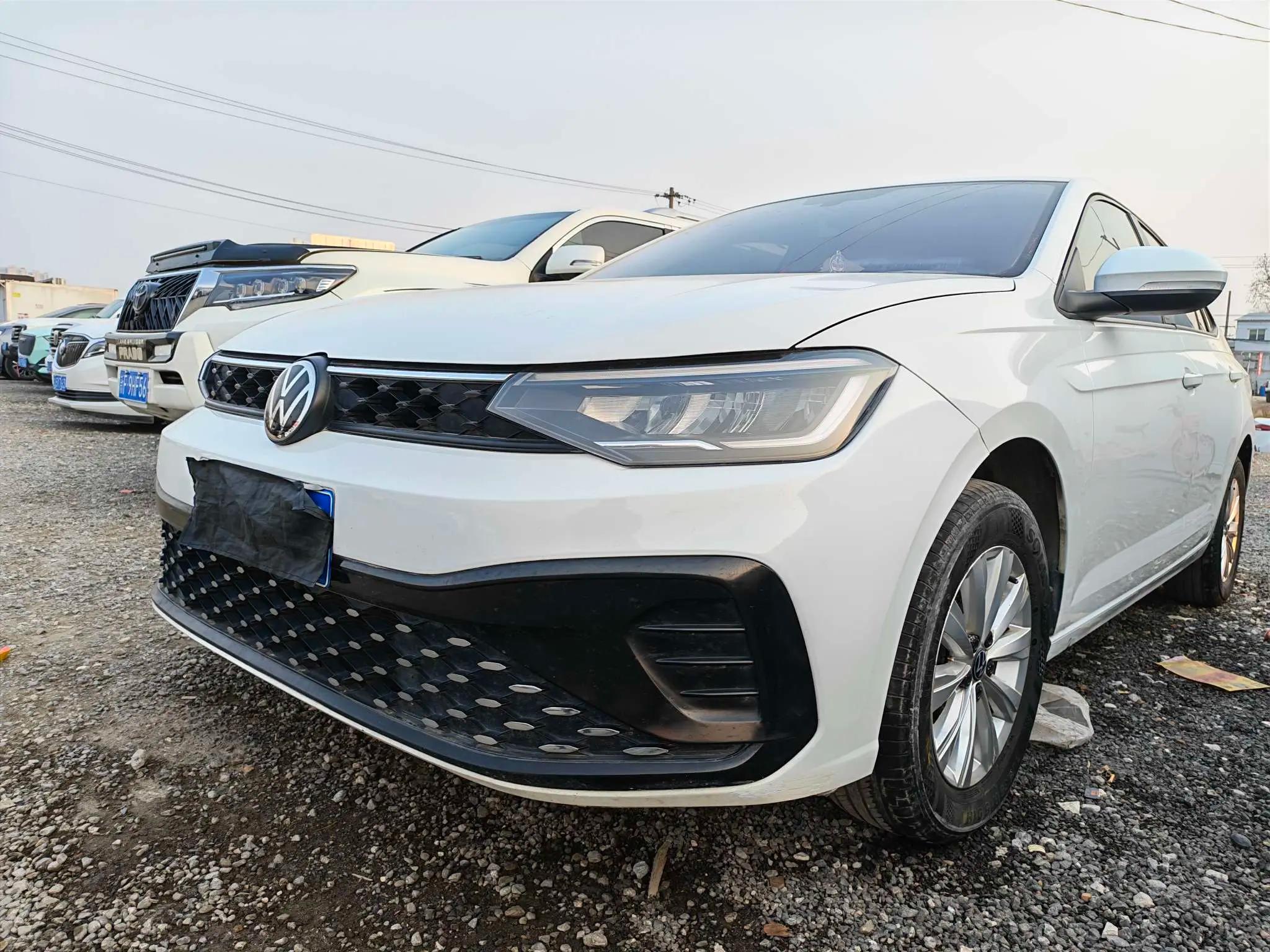 Volkswagen Lavida 2023 г. 80085 км.