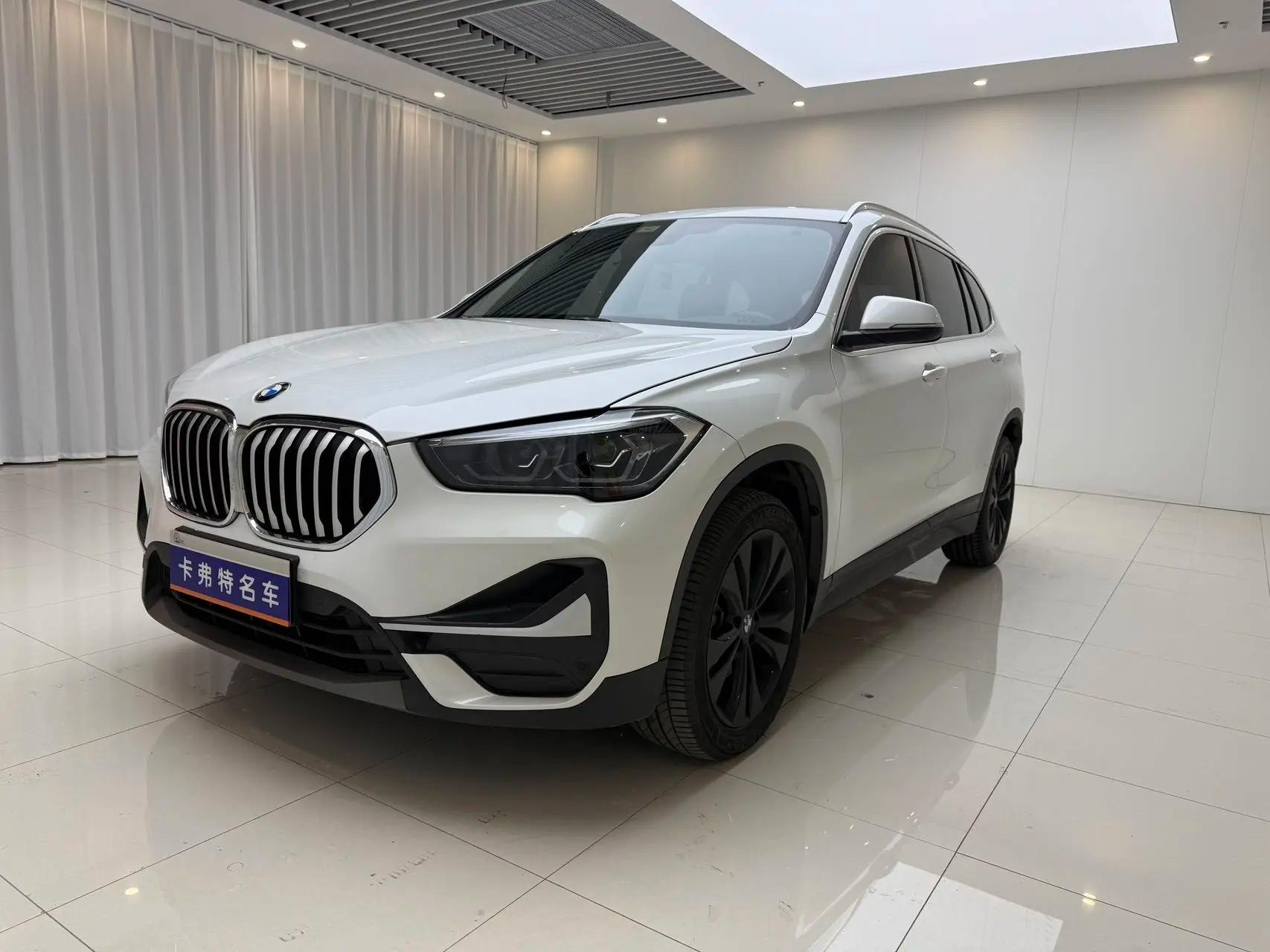 BMW X1 2021 г. 20021 км.