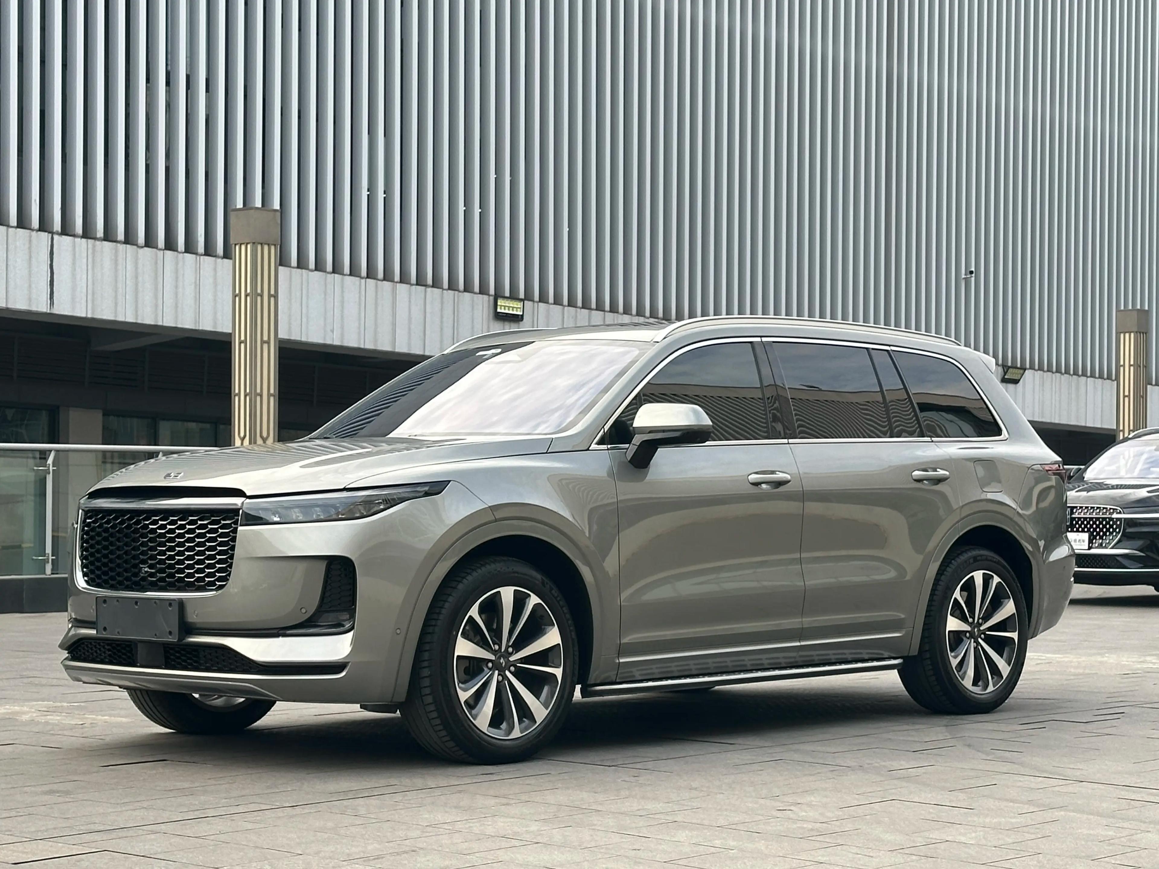 Lixiang ONE 2022 г. 77042 км.