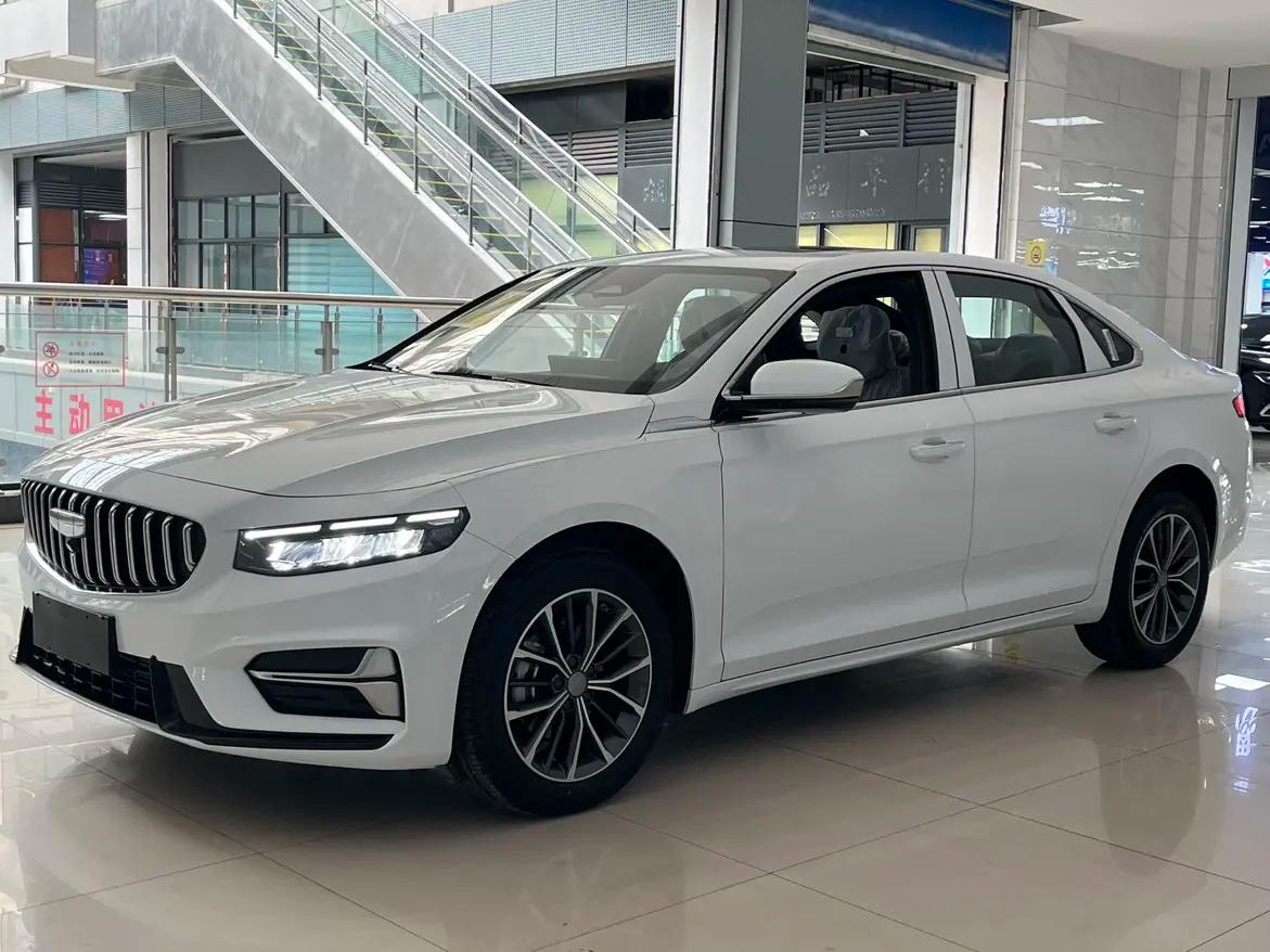 Geely Xingyue L 2.0T DCT (218 л.с.) 2025 г. 302 км