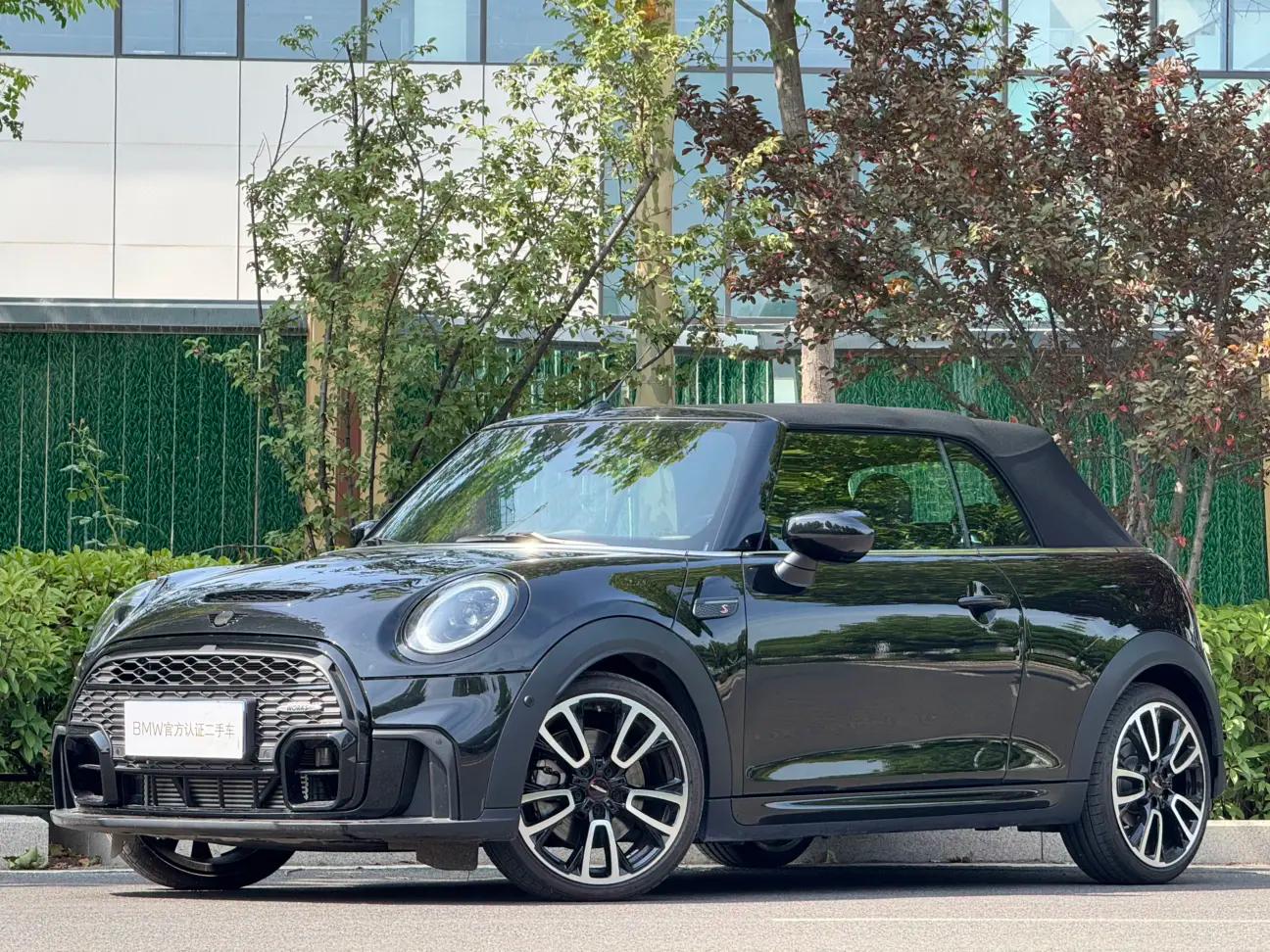 MINI  2024 г. 10000 км.